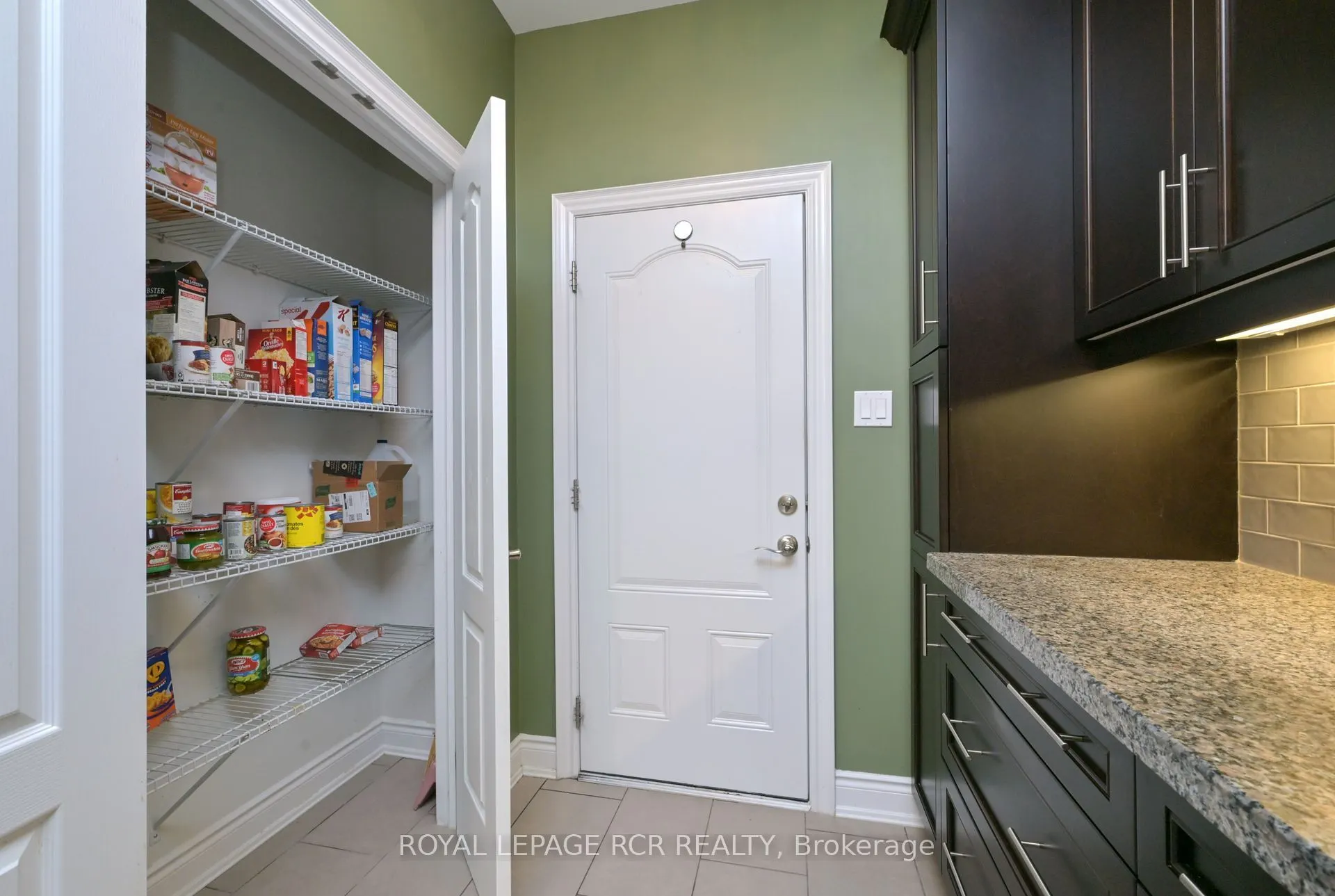45 Hillcrest Drive, #14