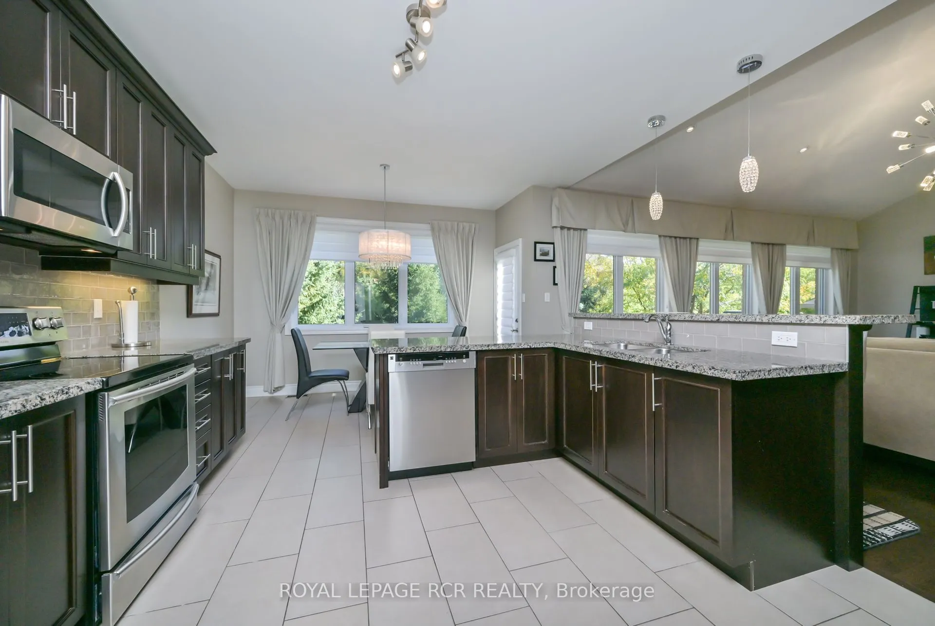 45 Hillcrest Drive, #14