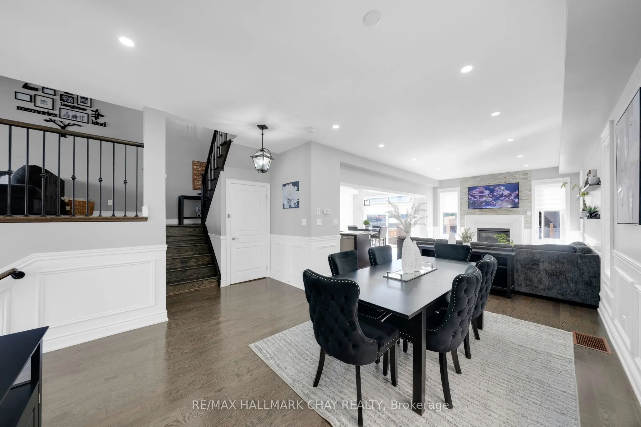 38 Sydie Lane