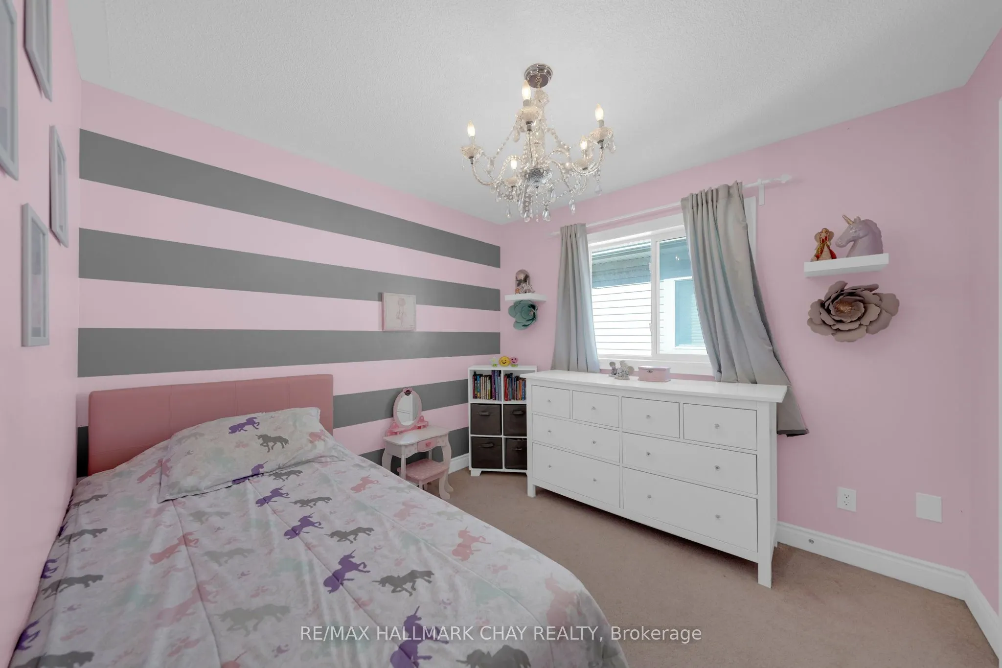 38 Sydie Lane