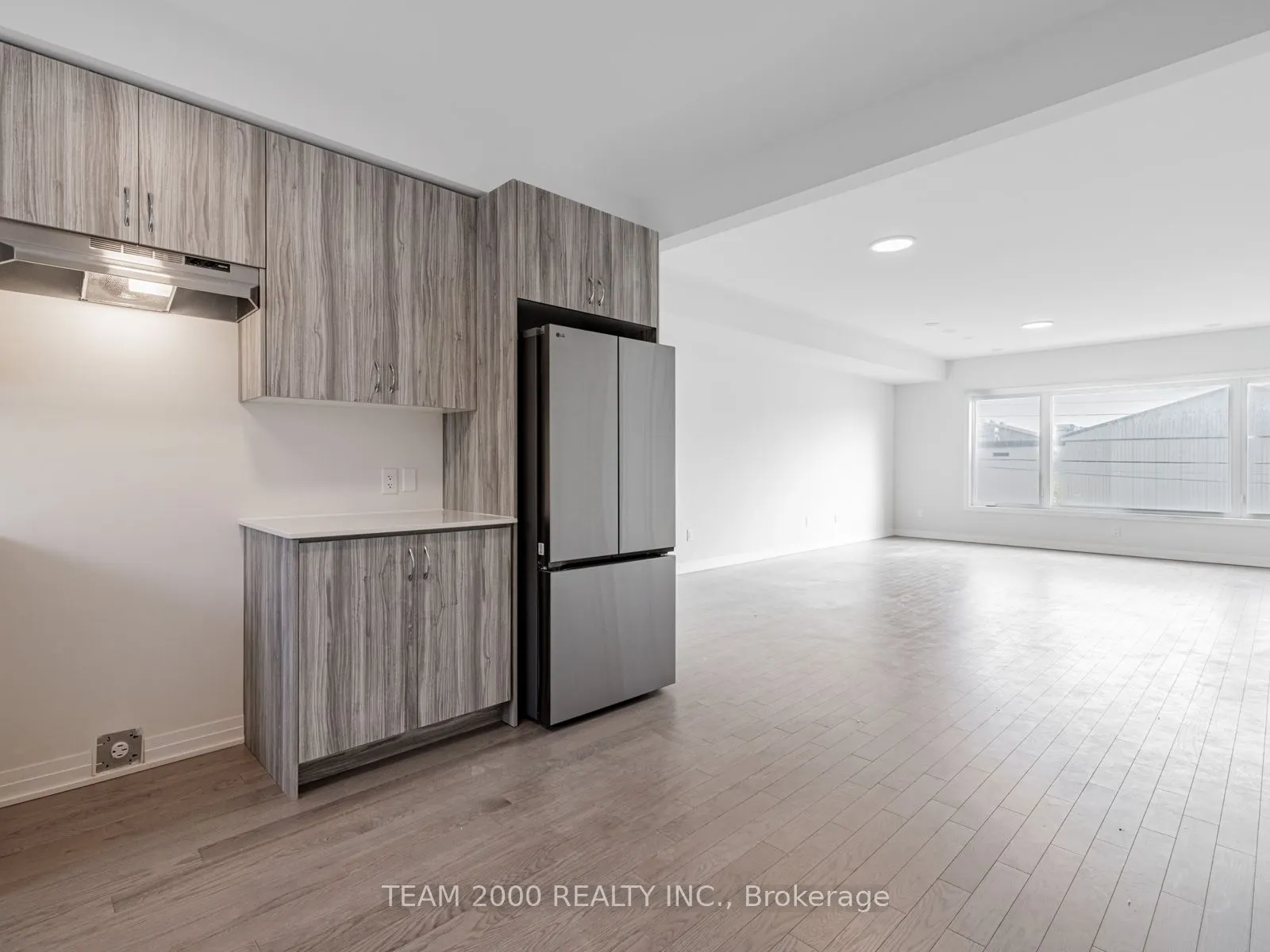 220 Dissette Street, #11