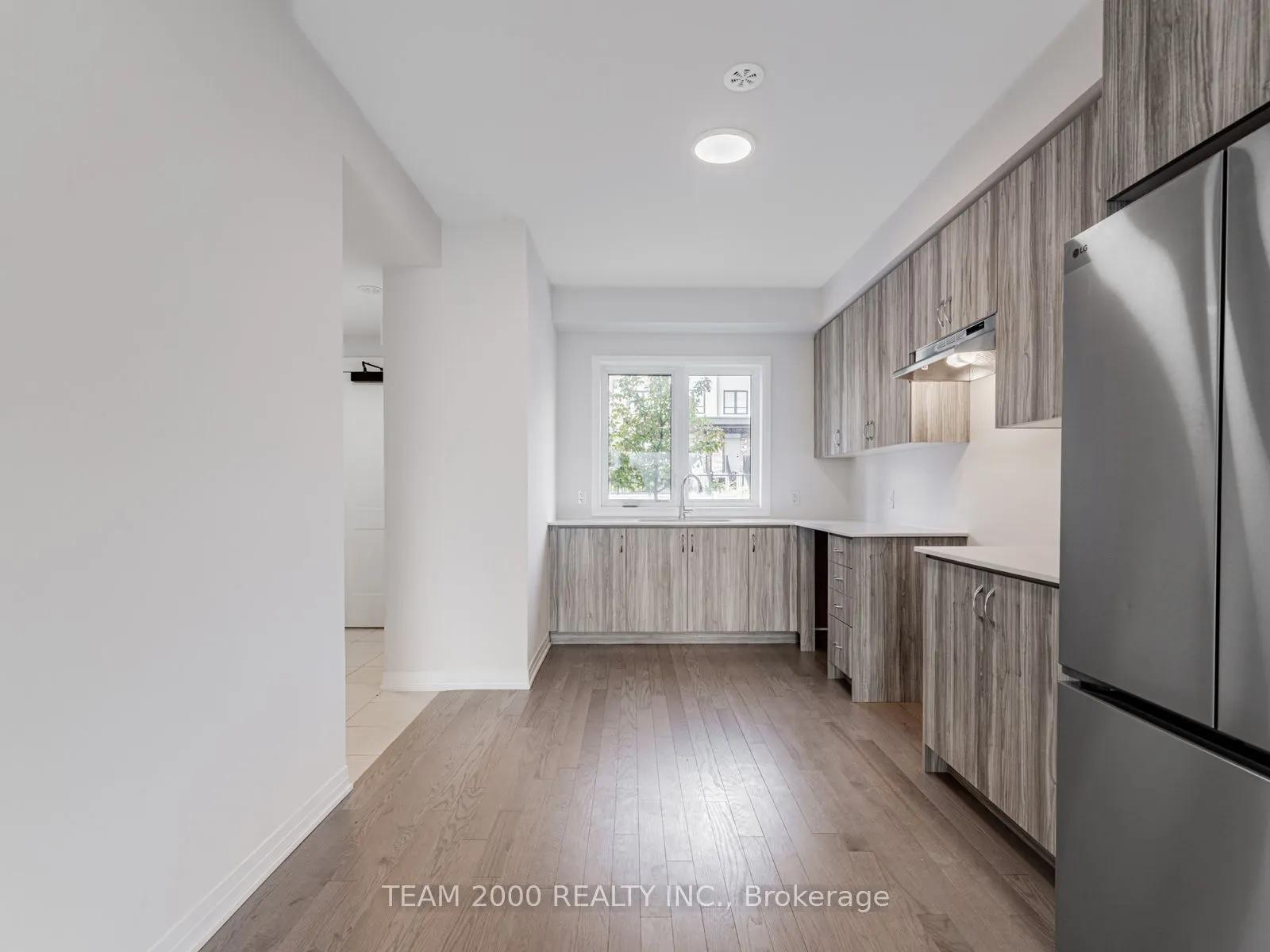 220 Dissette Street, #11