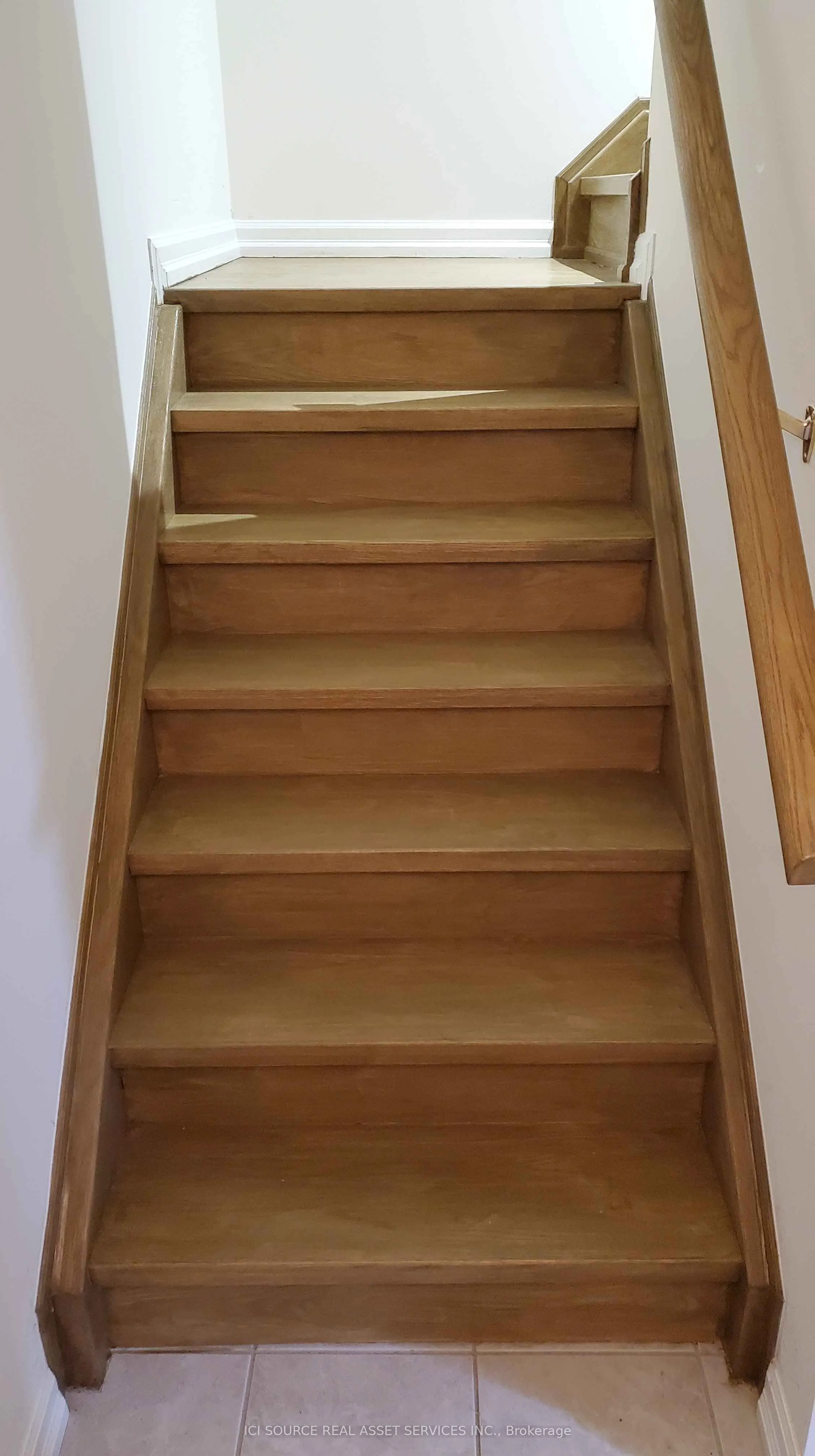 11 Levellands Crescent