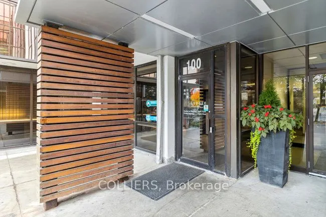 7100 Woodbine Avenue, #300