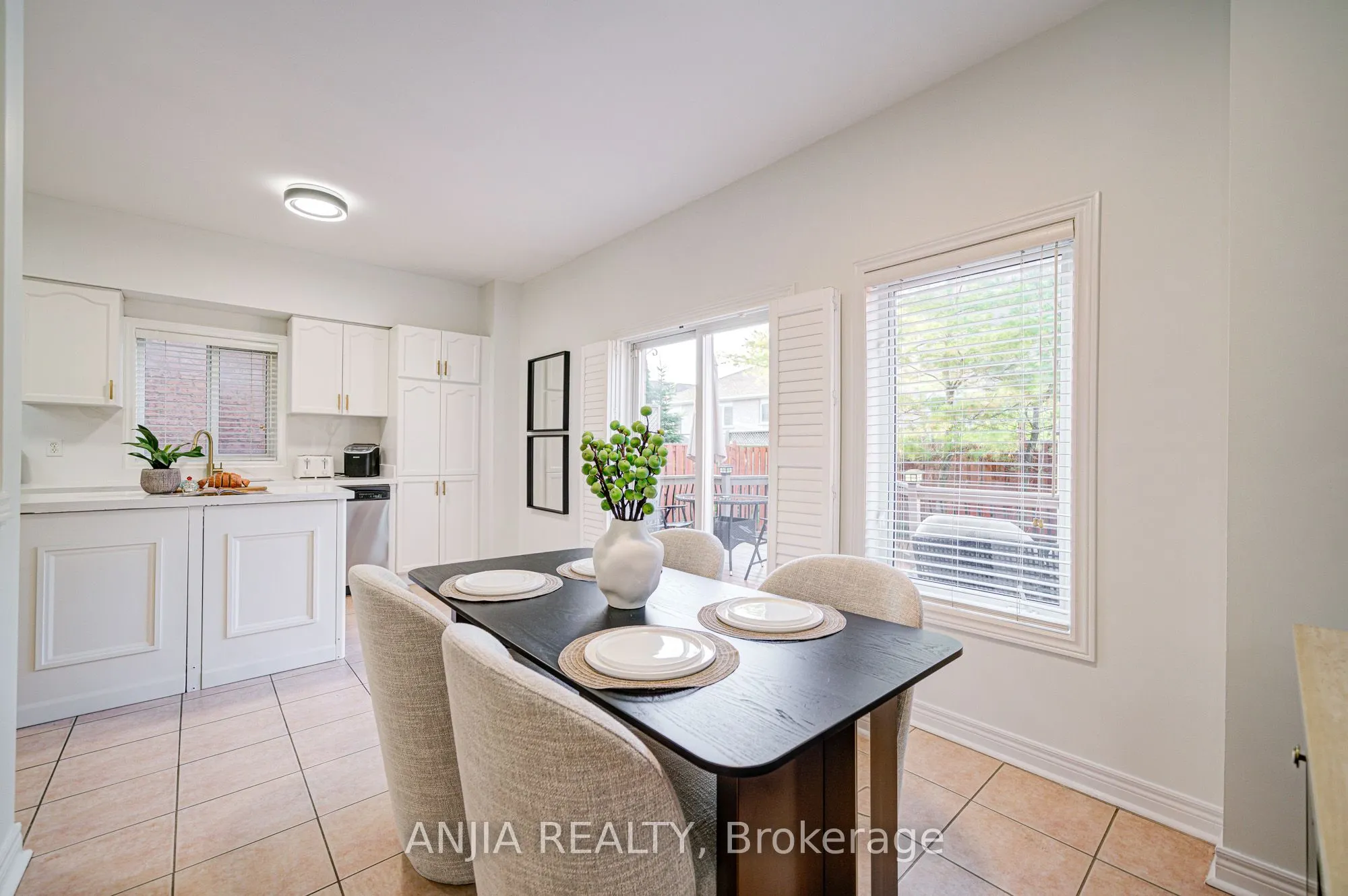 97 Blackthorn Drive
