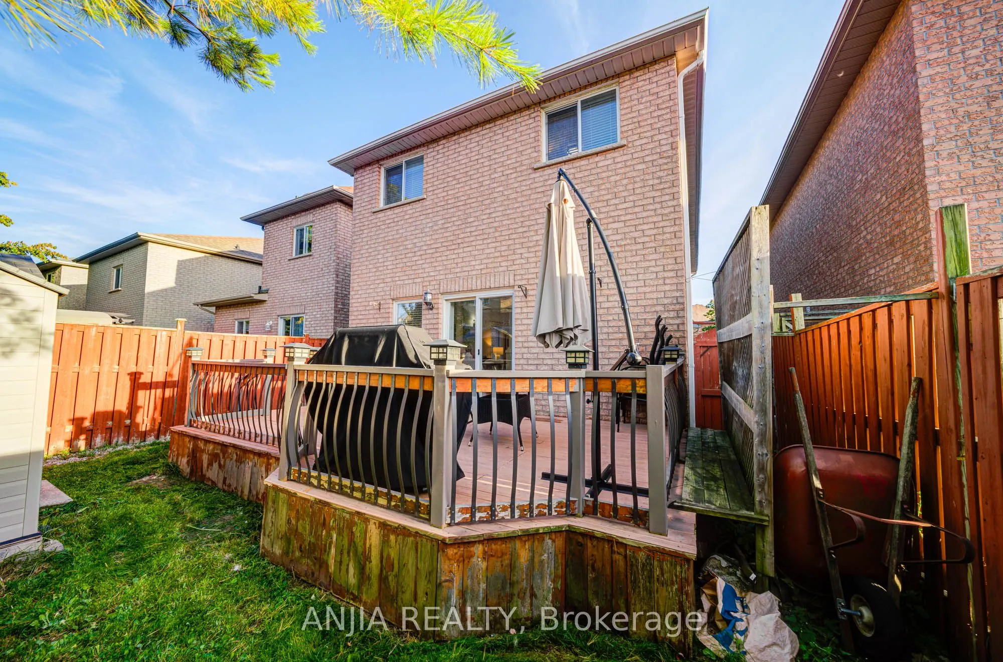 97 Blackthorn Drive