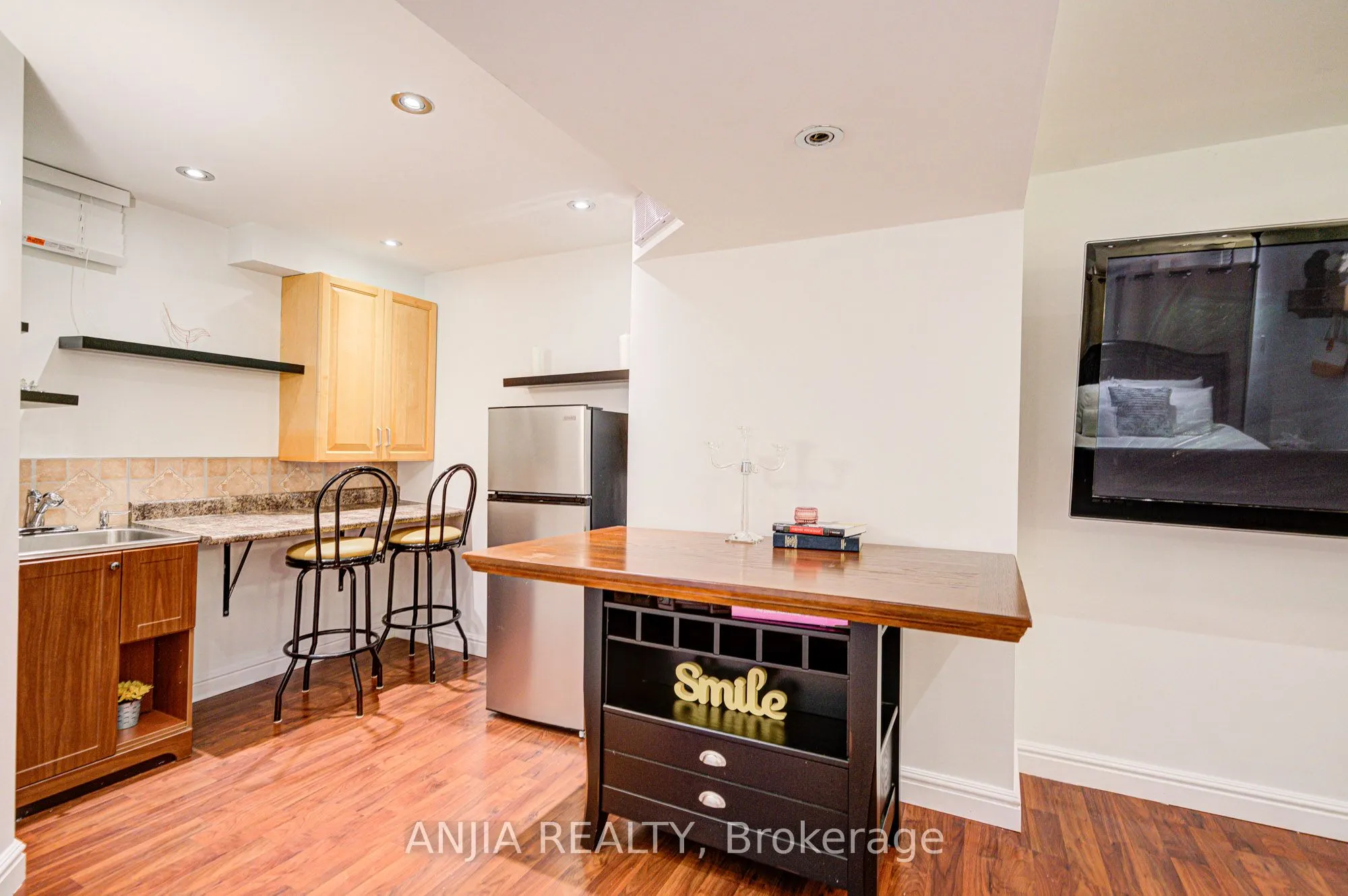97 Blackthorn Drive