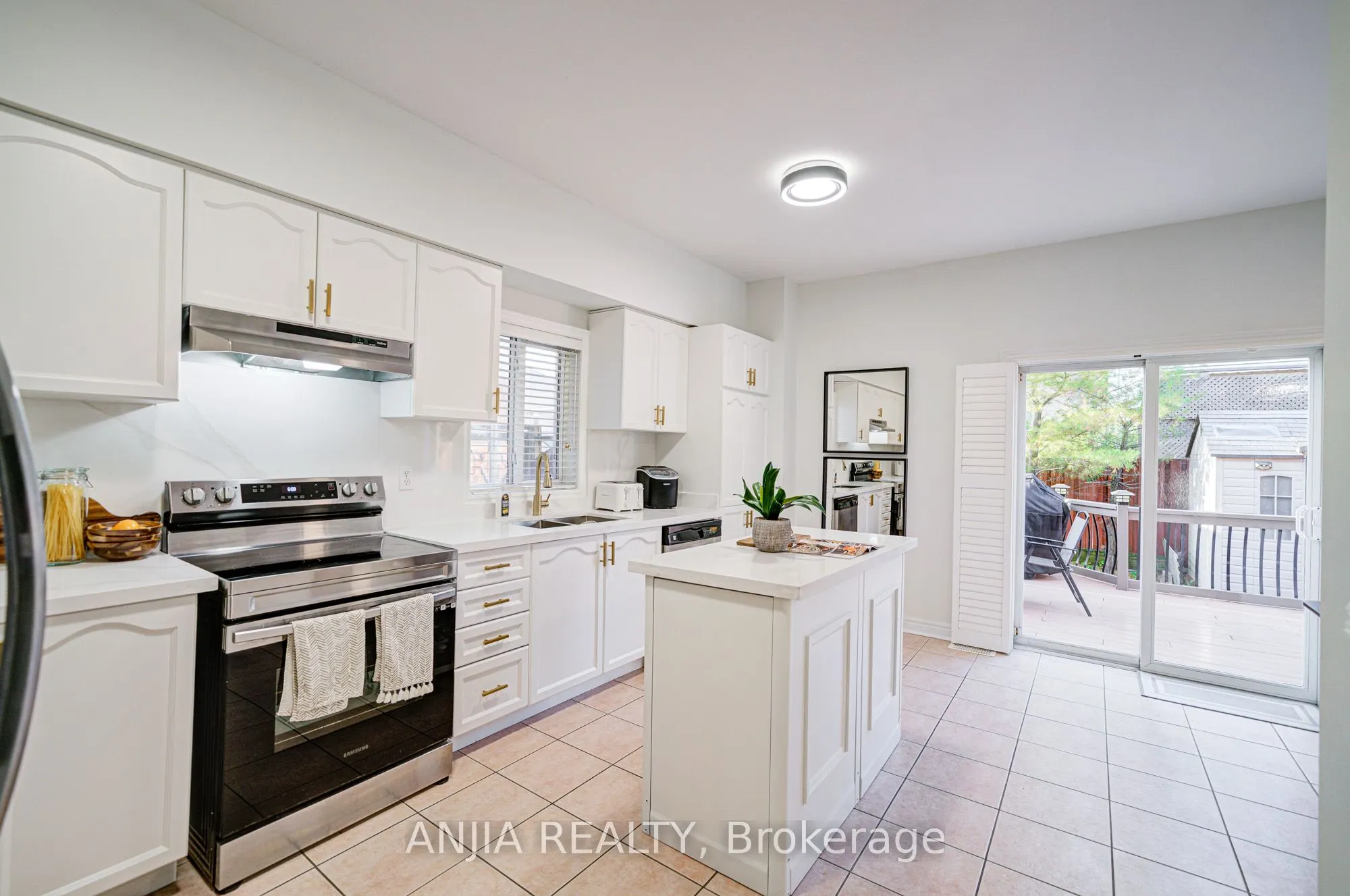 97 Blackthorn Drive