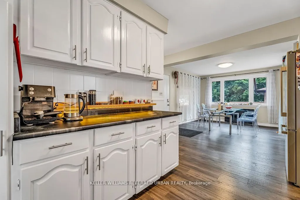 86 Morgan Avenue