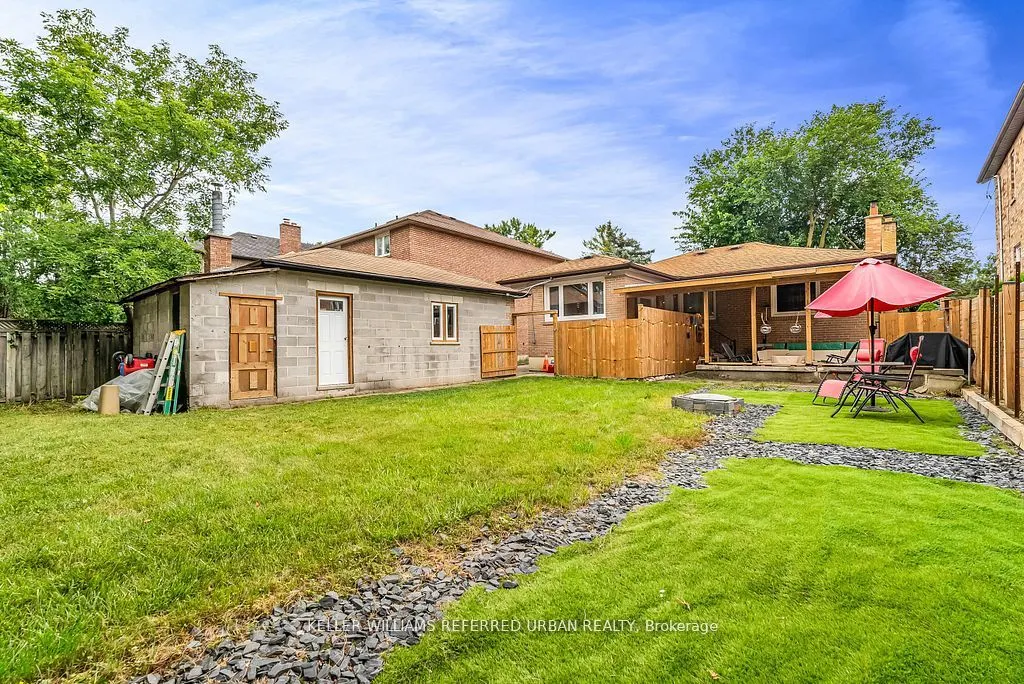 86 Morgan Avenue