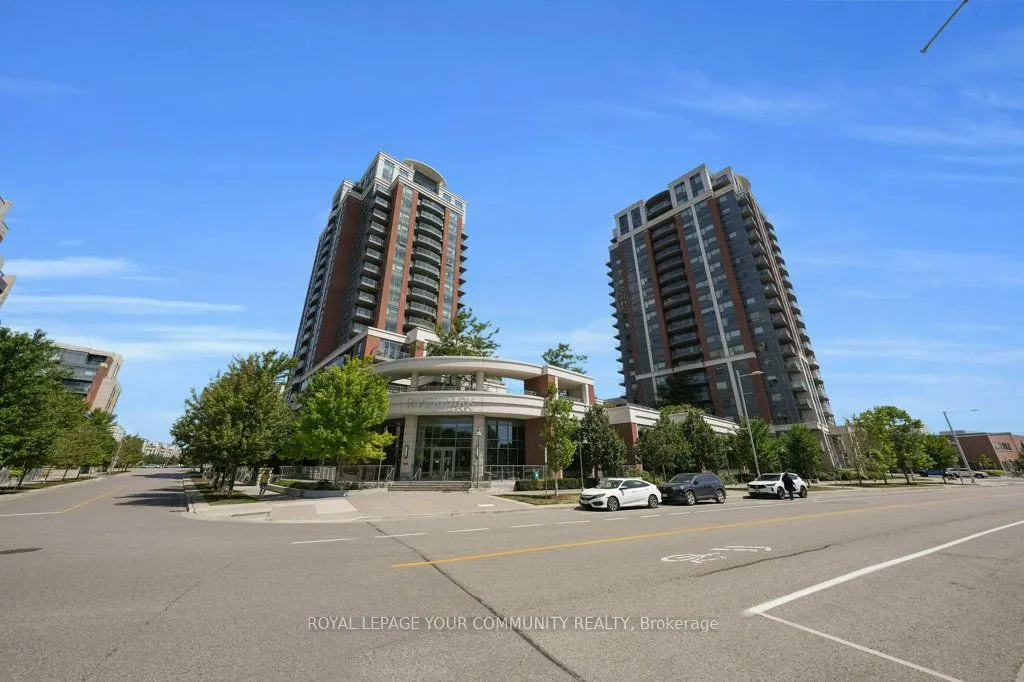 1 Uptown Drive, #202