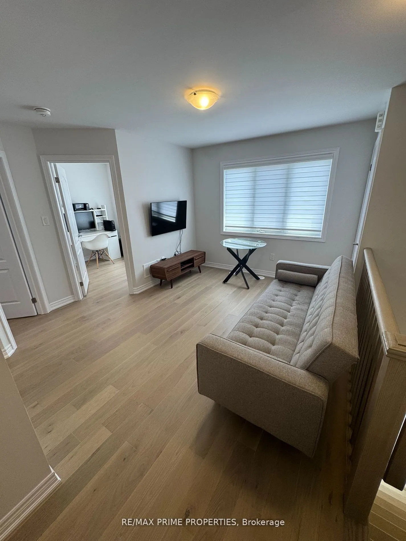 8 Waterleaf Road, #Coach House