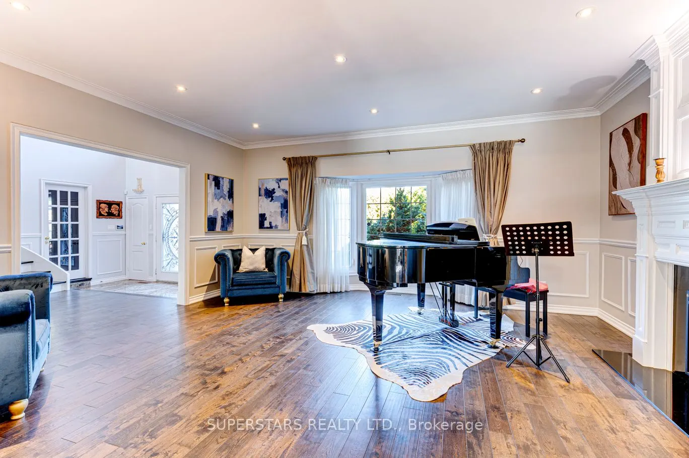1 Personna Boulevard