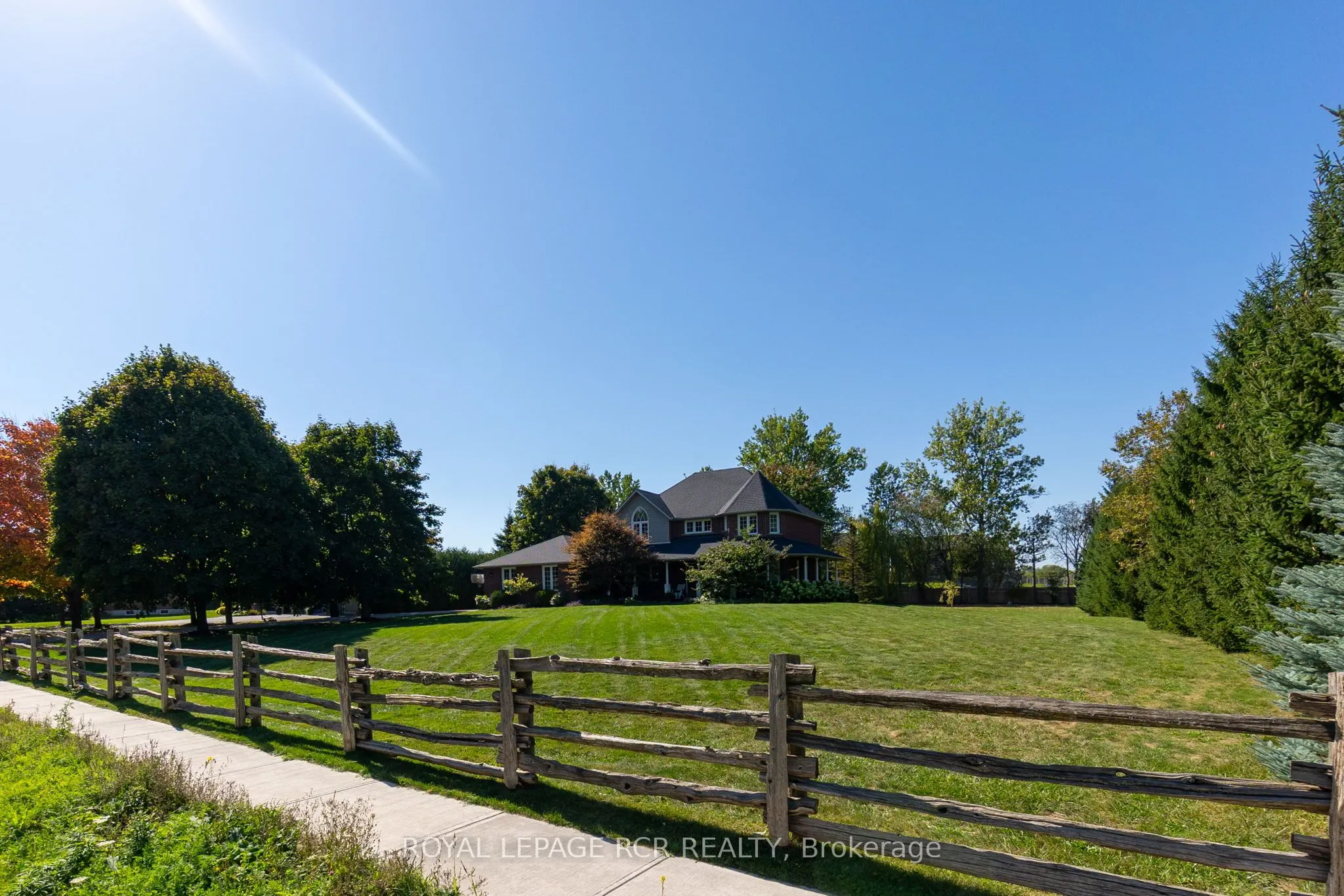 2200 Concession 8 Road