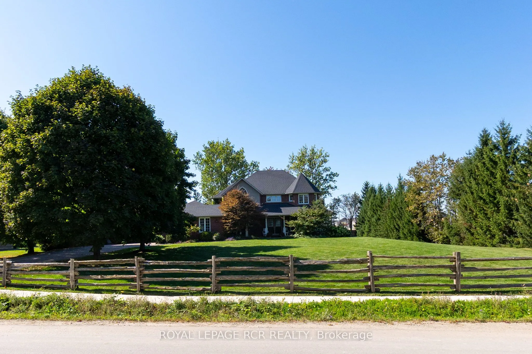 2200 Concession 8 Road