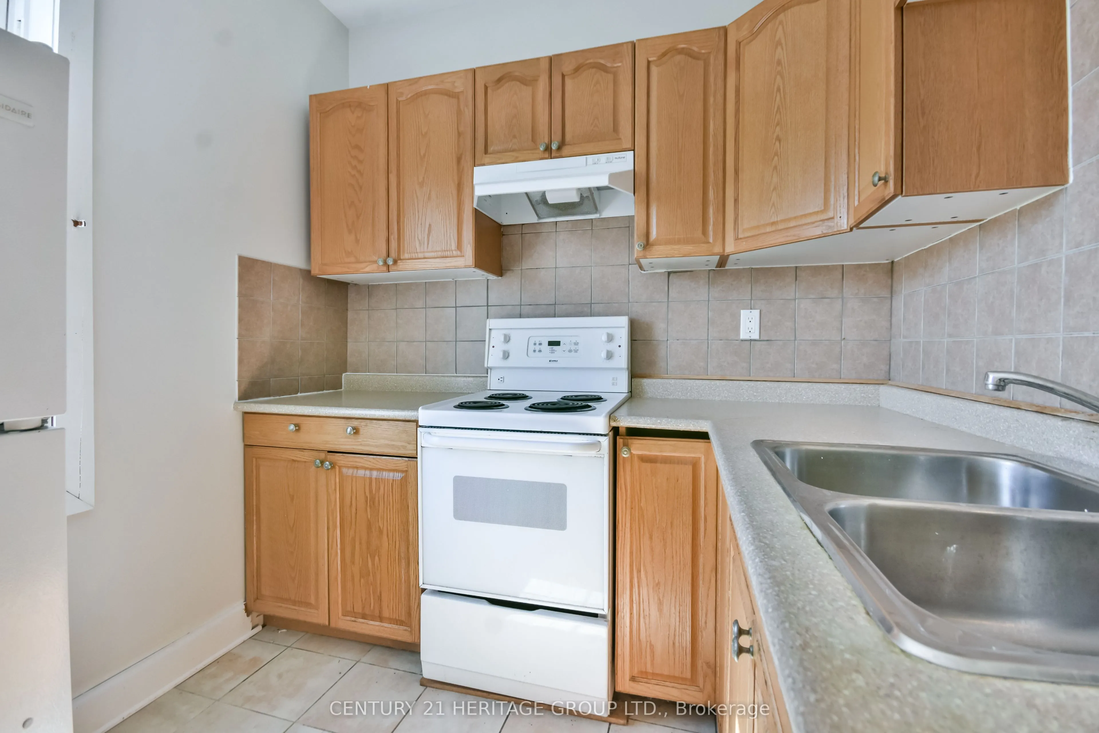 280 Bells Lane, #1