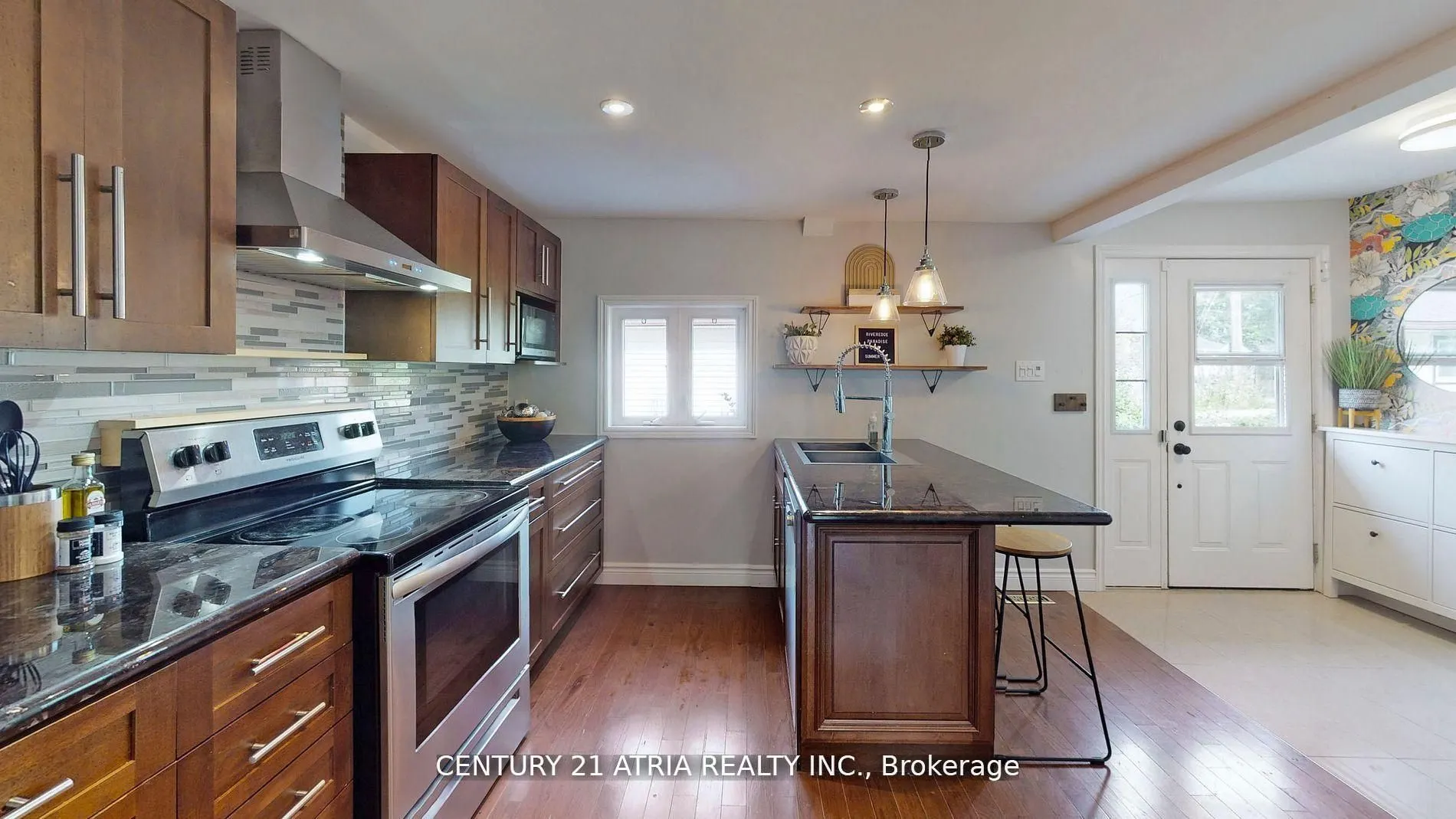 175 Riveredge Drive