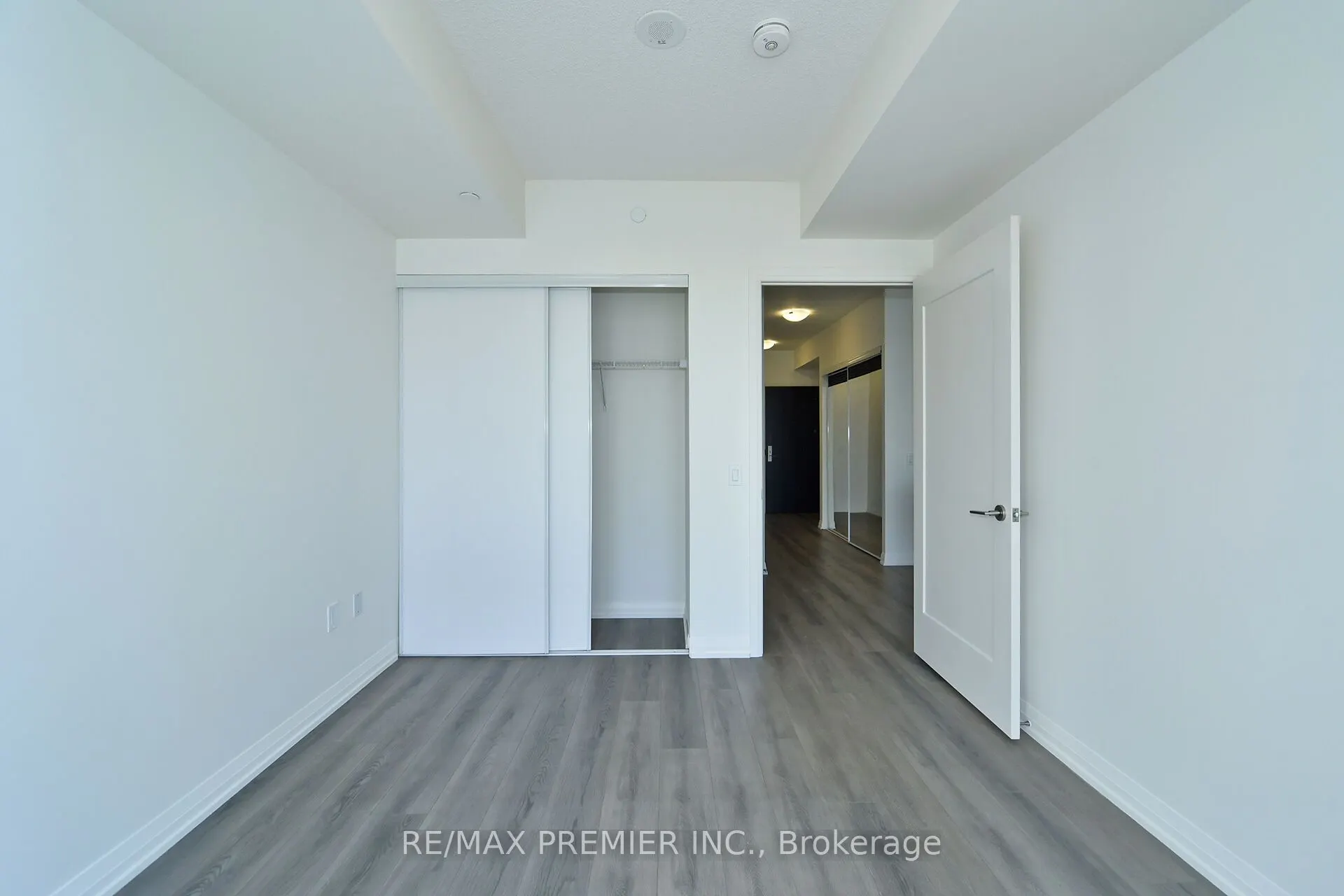 9000 Jane Street, #1509