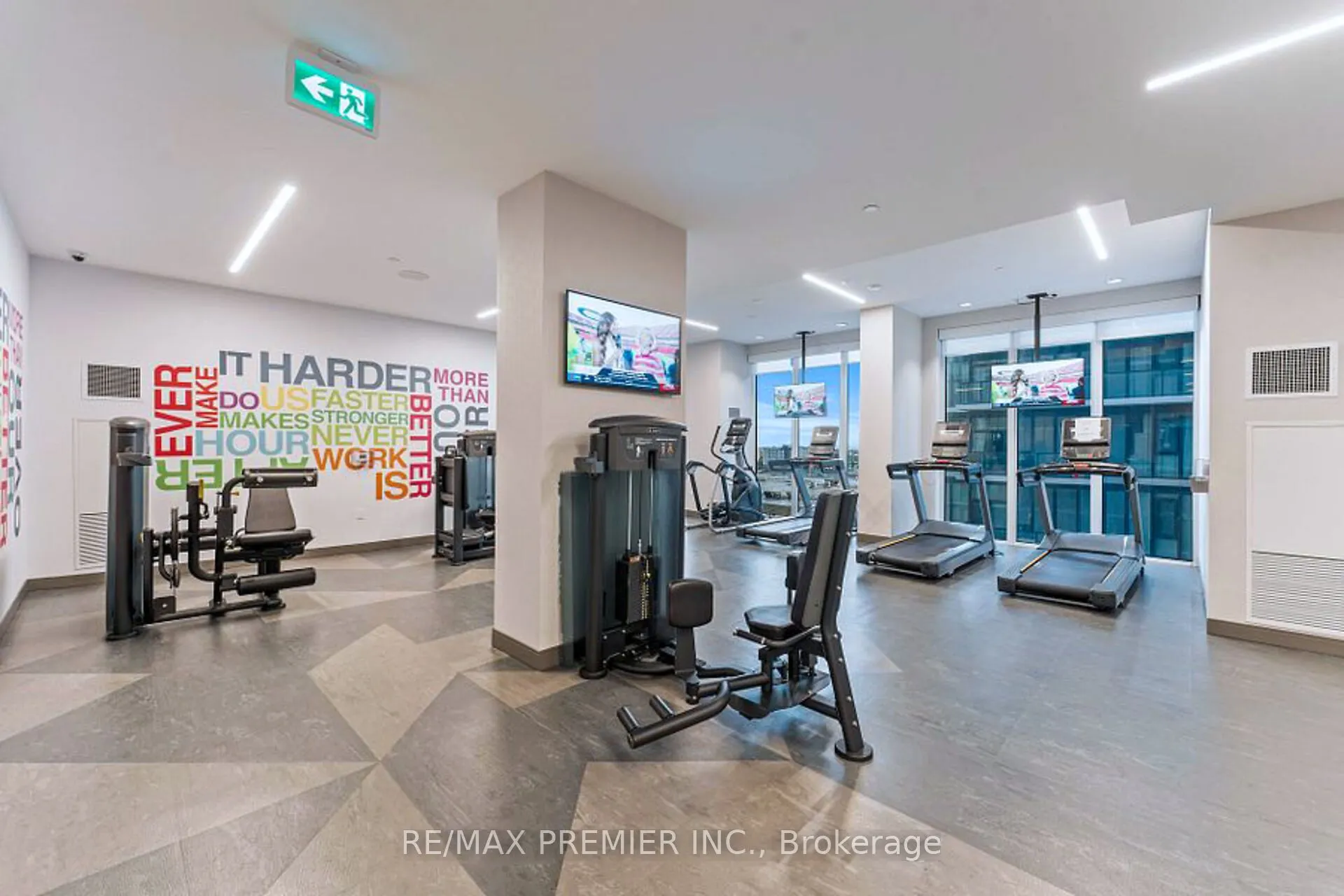 9000 Jane Street, #1509