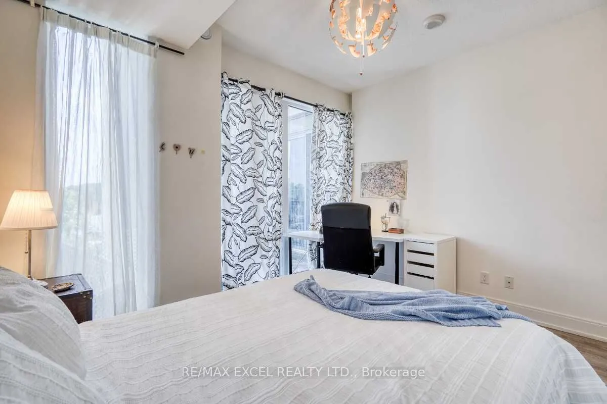 9608 Yonge Street, #202A