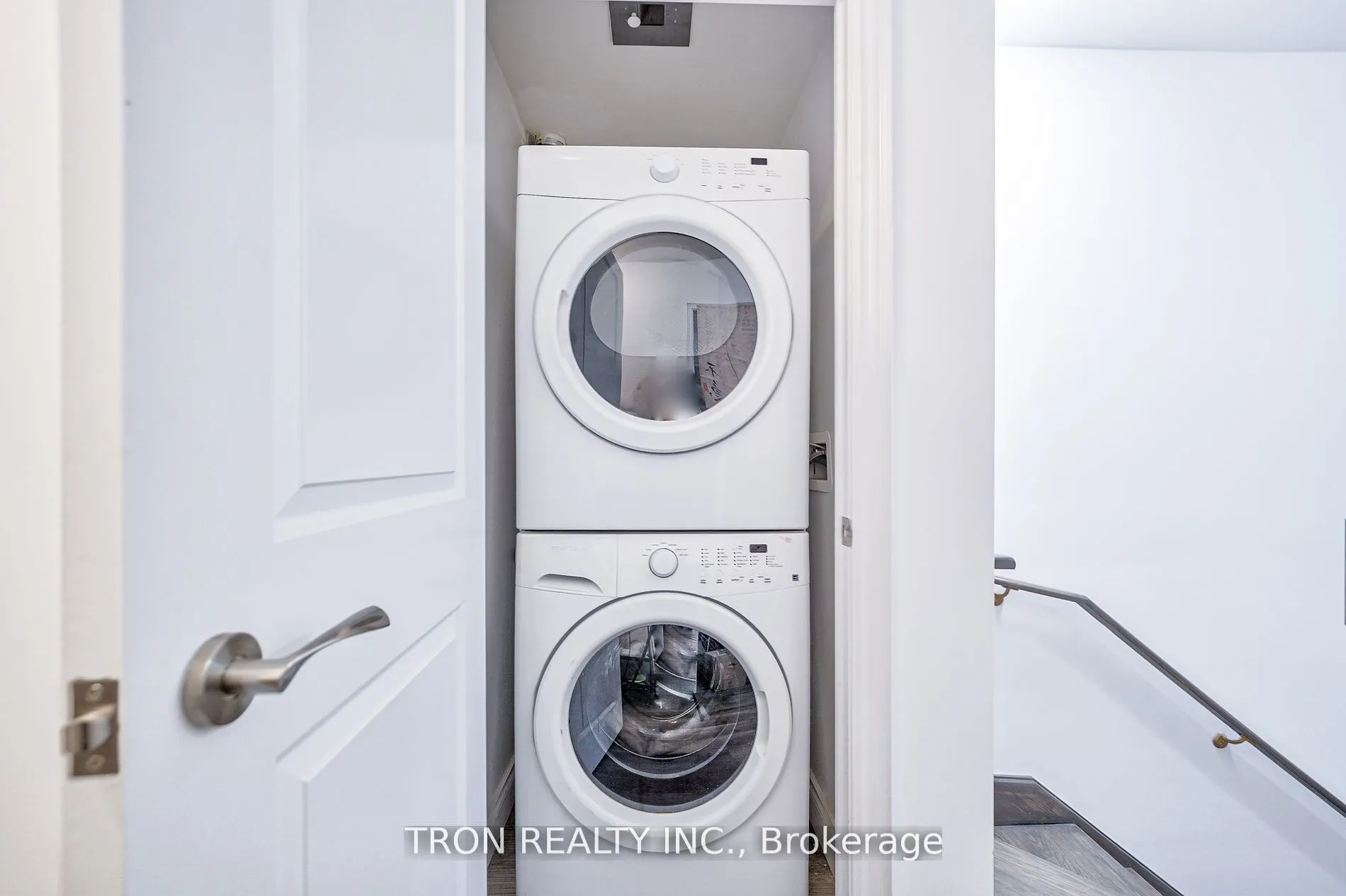89 South Town Centre Boulevard, #109