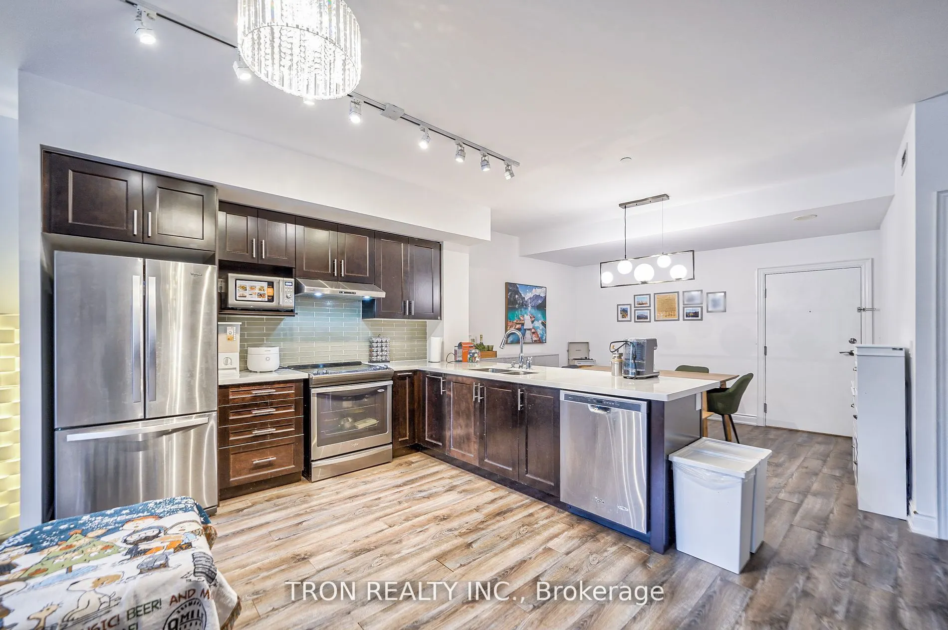 89 South Town Centre Boulevard, #109