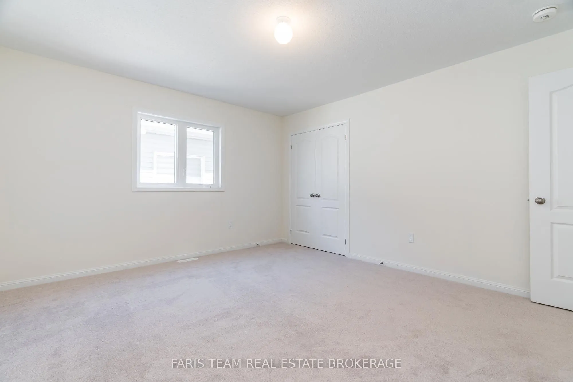 6 Cliff Thompson Court