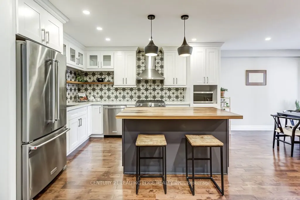89 REGINALD Crescent