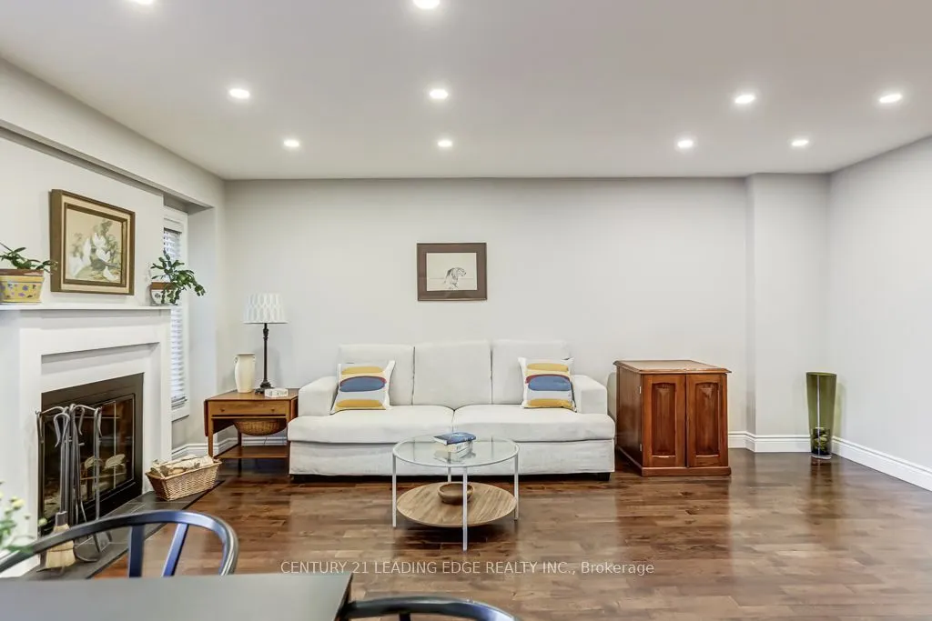 89 REGINALD Crescent