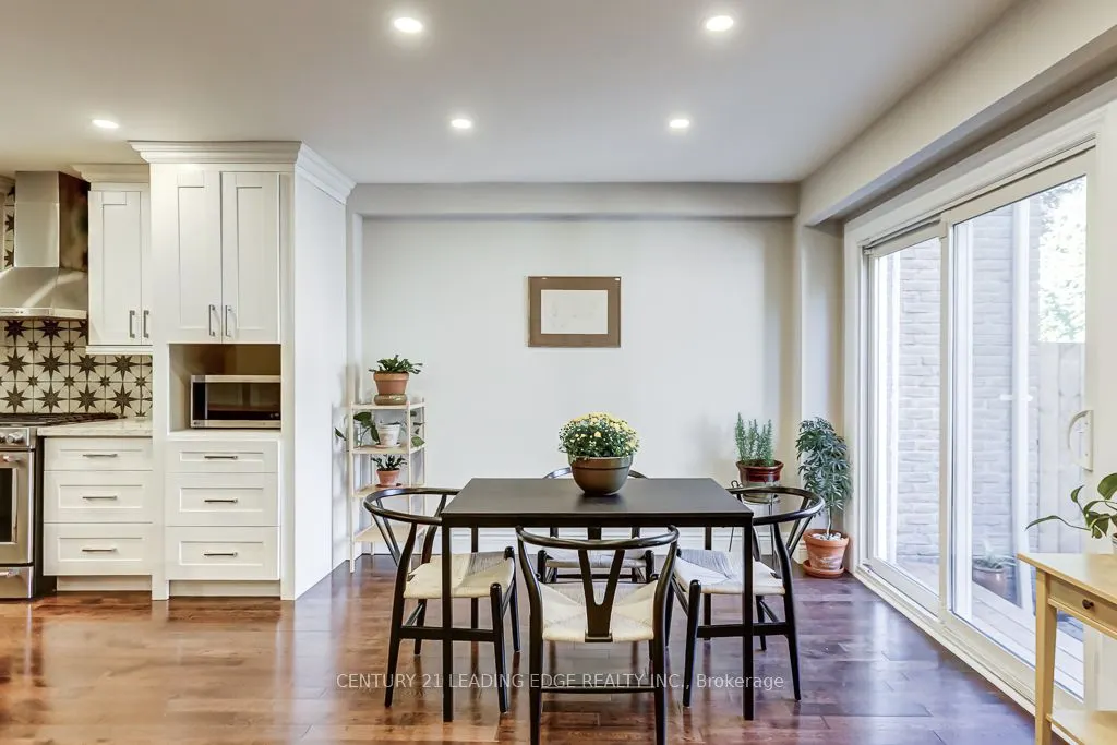 89 REGINALD Crescent