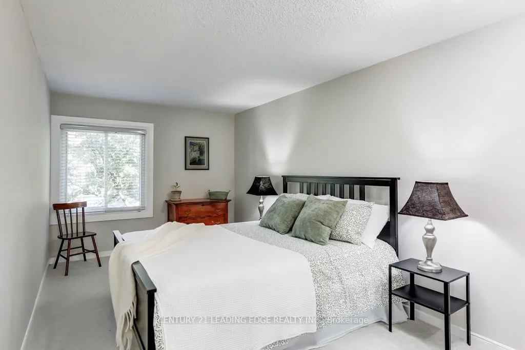 89 REGINALD Crescent