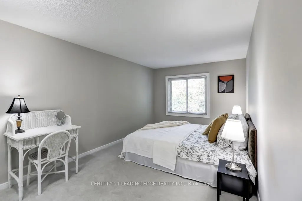 89 REGINALD Crescent