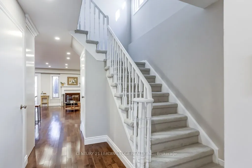 89 REGINALD Crescent