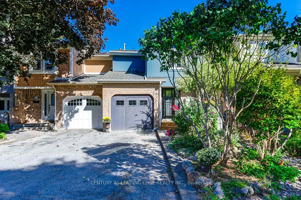 89 REGINALD Crescent