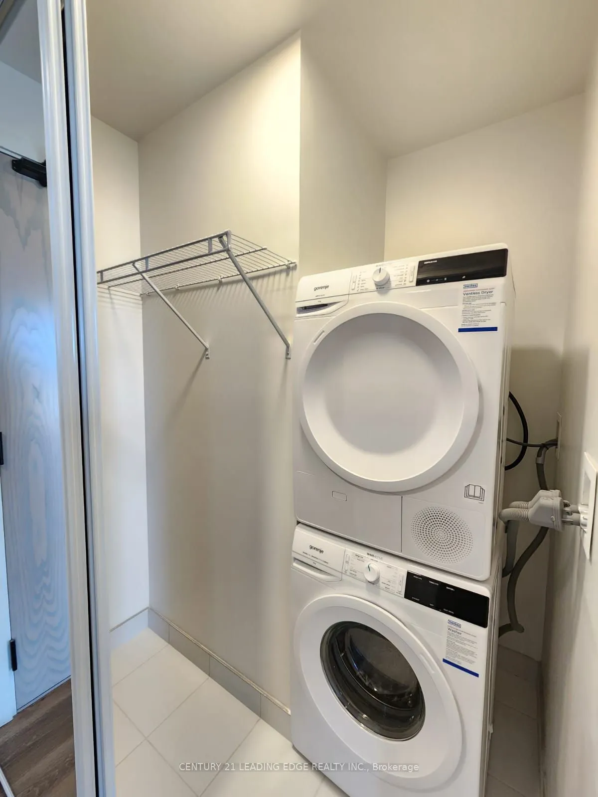 28 Interchange Way, #4210