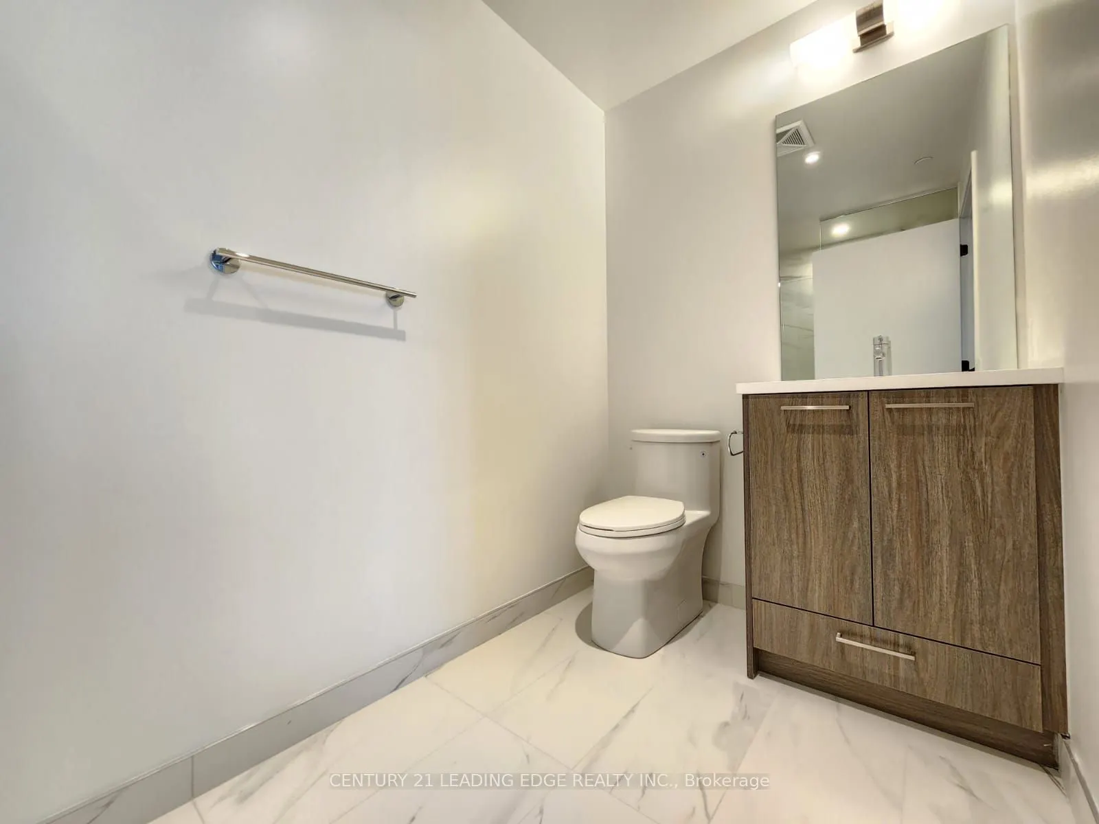 28 Interchange Way, #4210