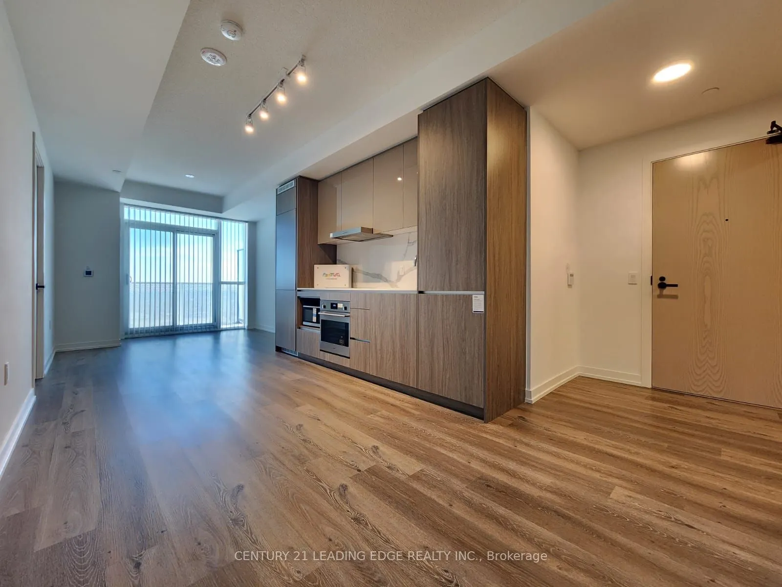 28 Interchange Way, #4210