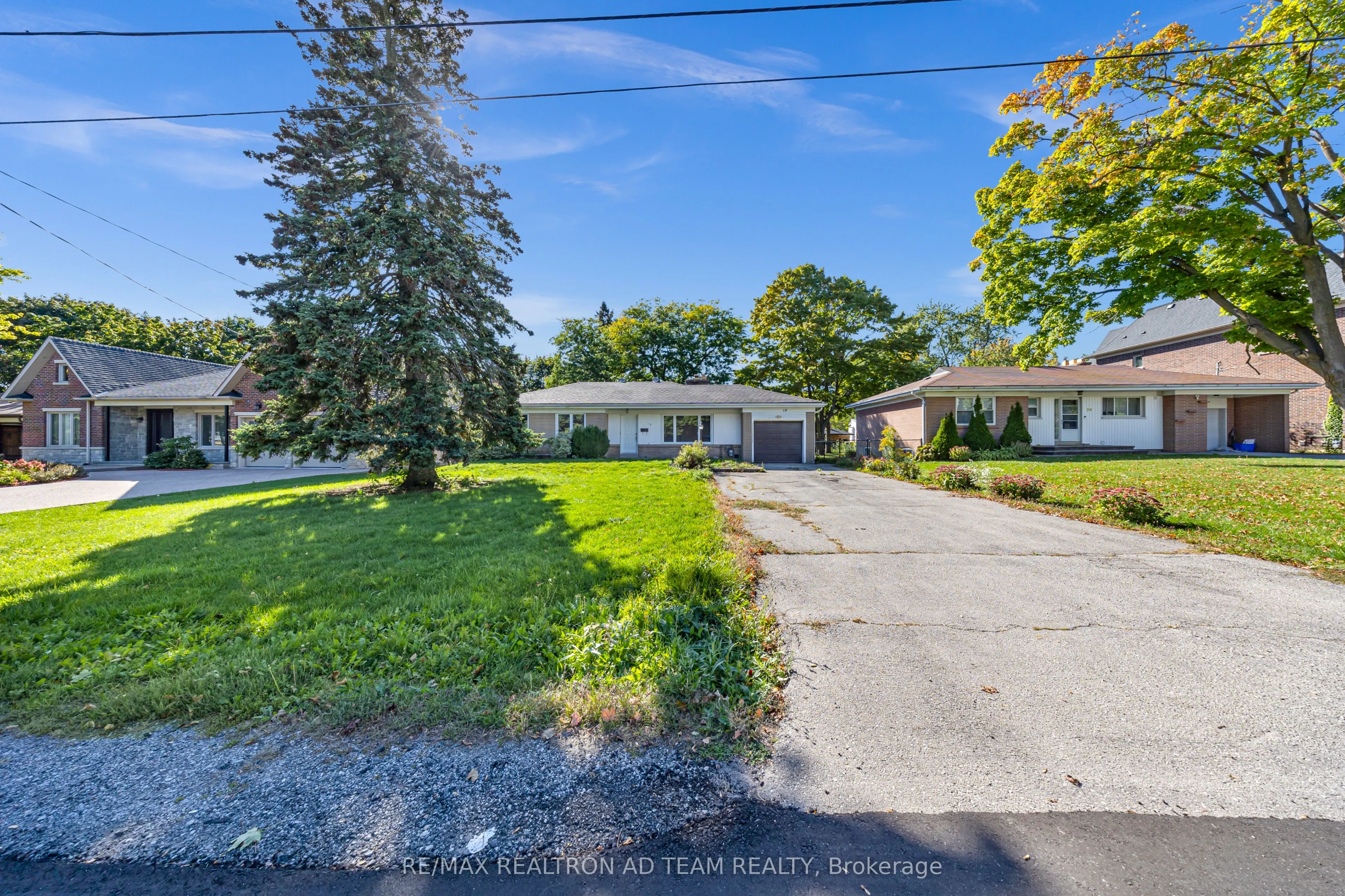 18 Windridge Drive, #Main