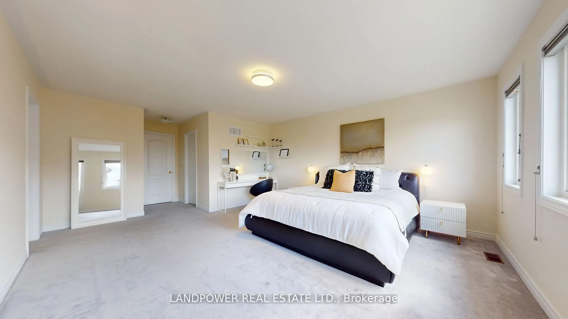 6 Pyneside Street