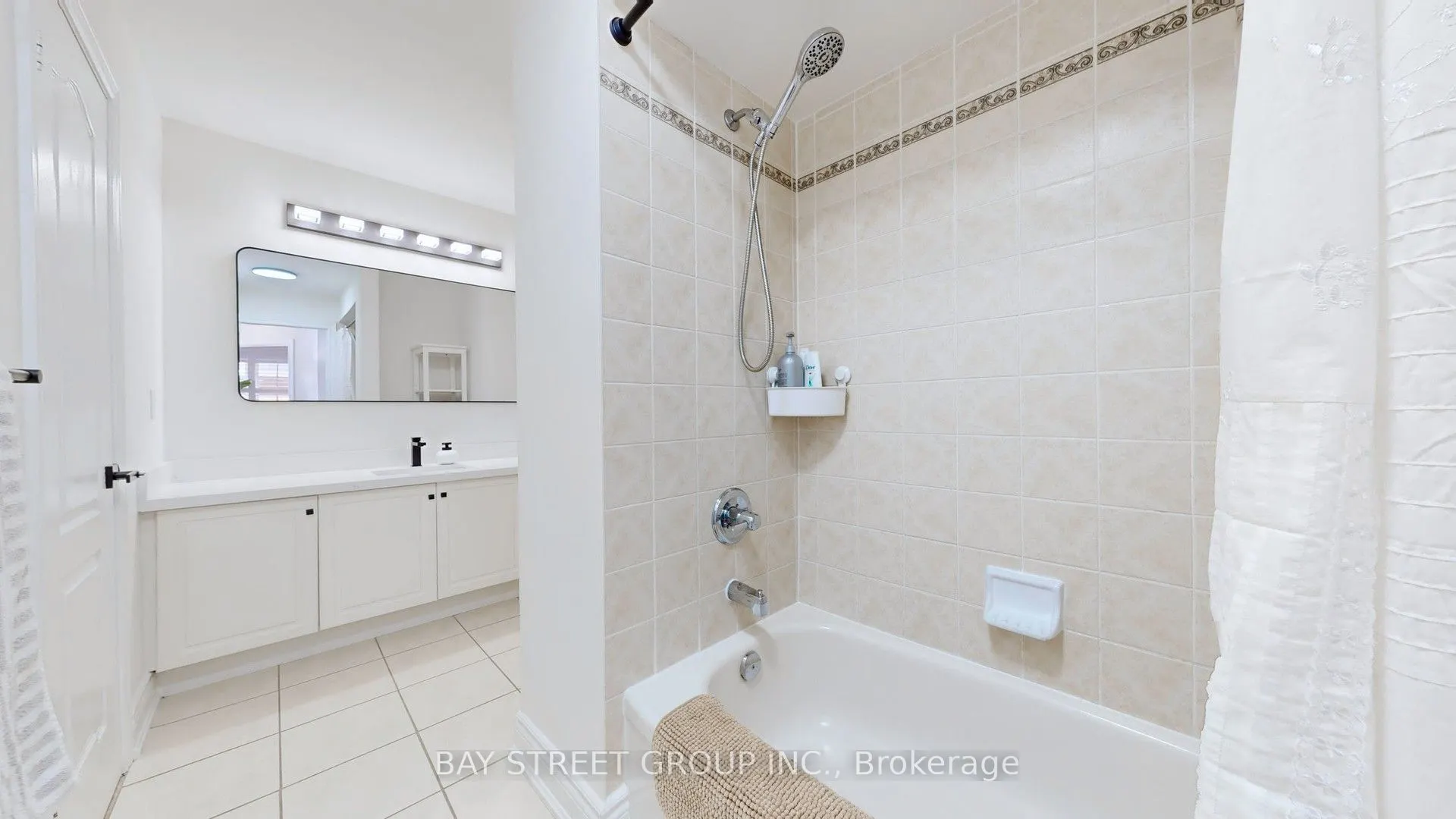 115 COLESBROOK Road