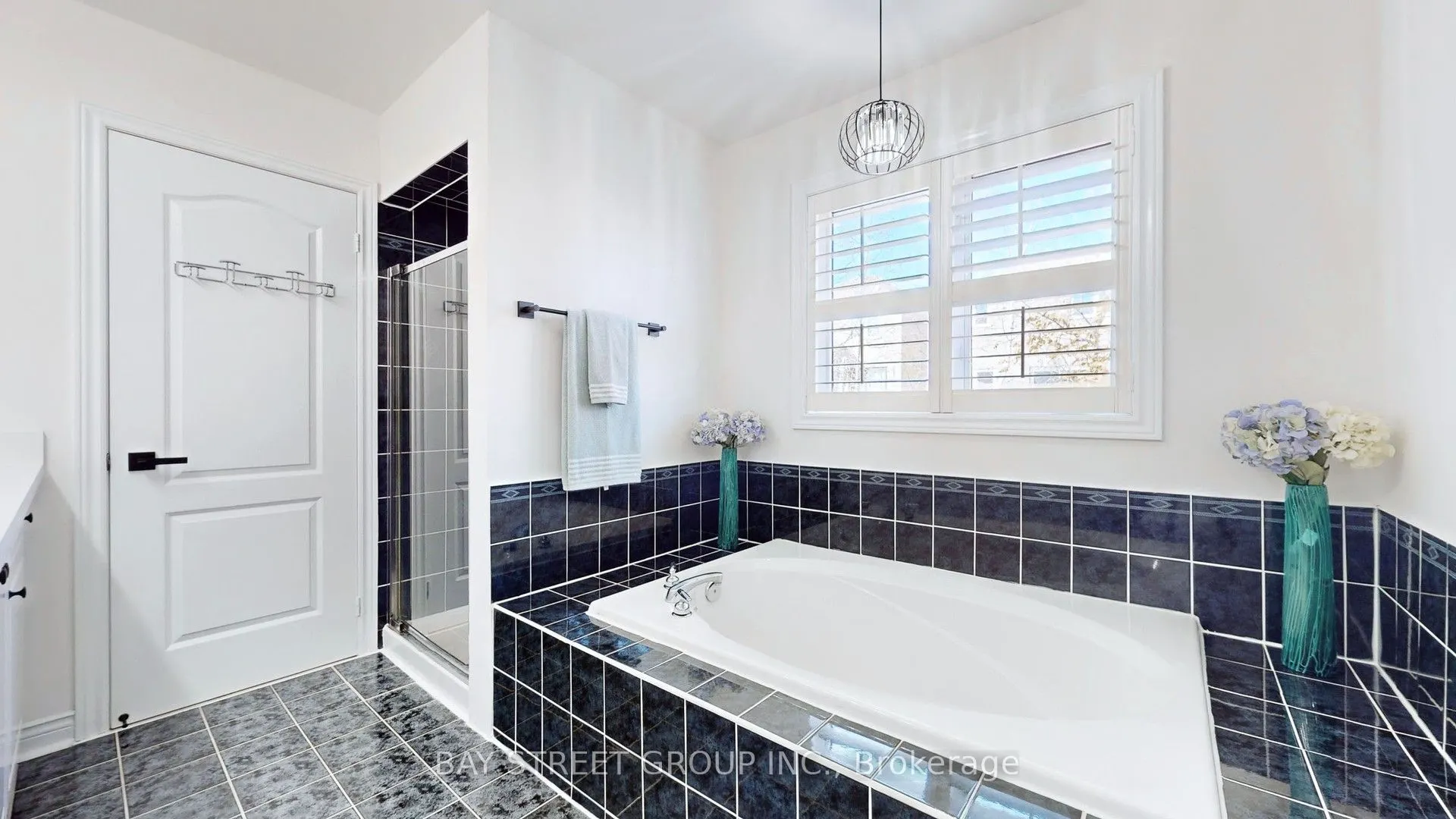115 COLESBROOK Road
