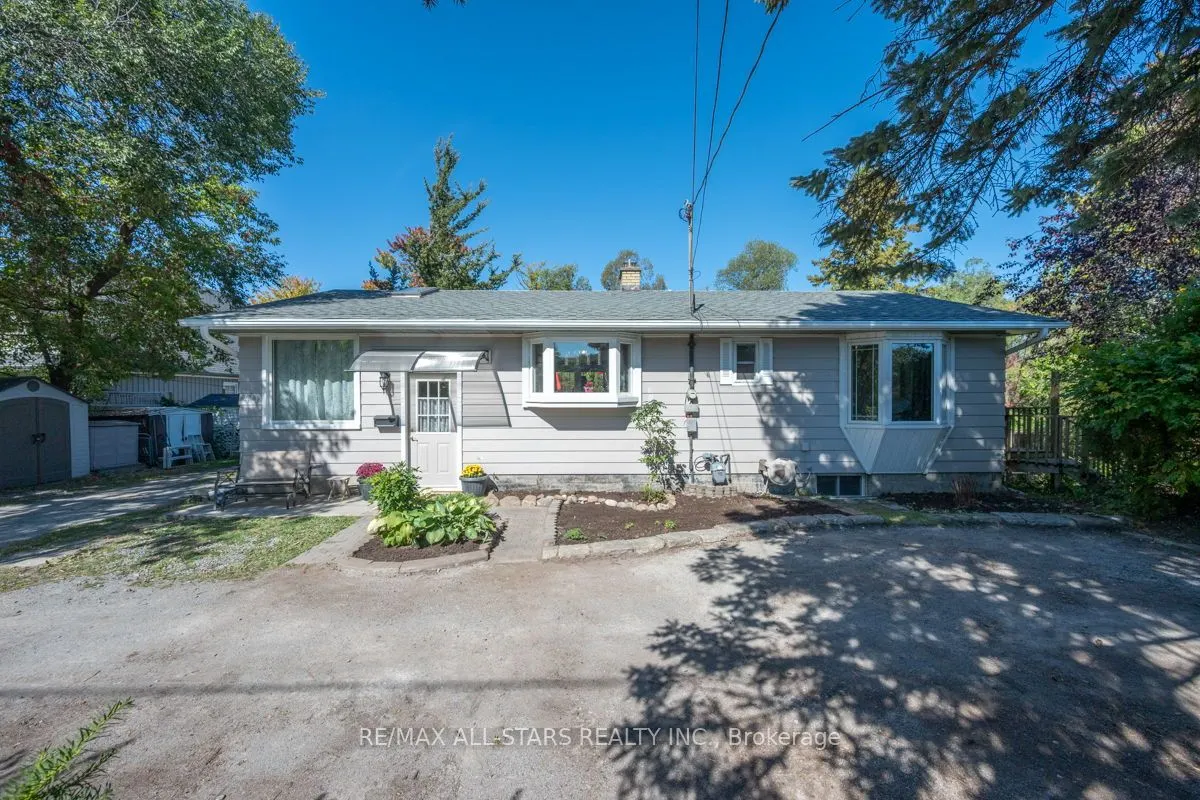 40 Riverglen Drive