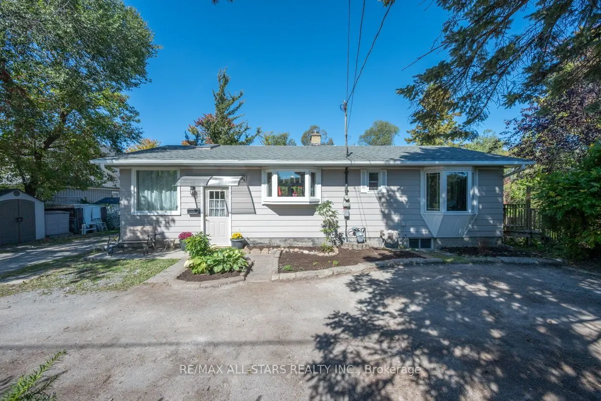40 Riverglen Drive