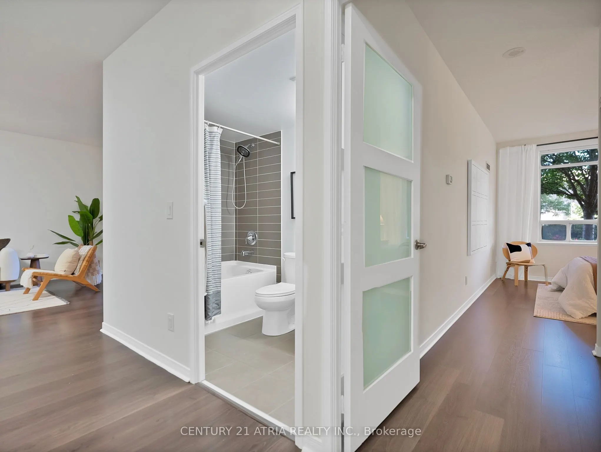 73 King William Crescent, #103