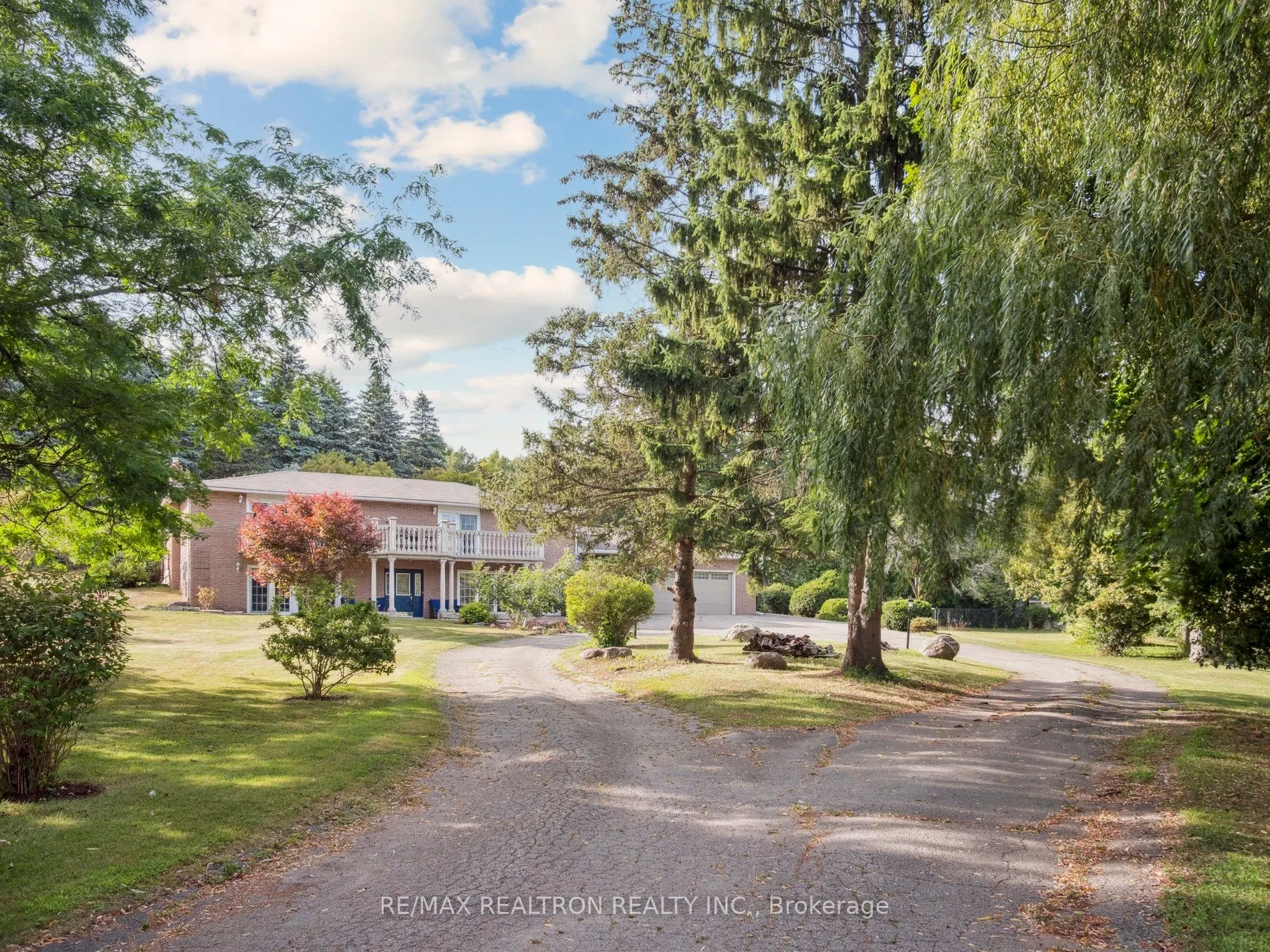 668 Mount Albert Road
