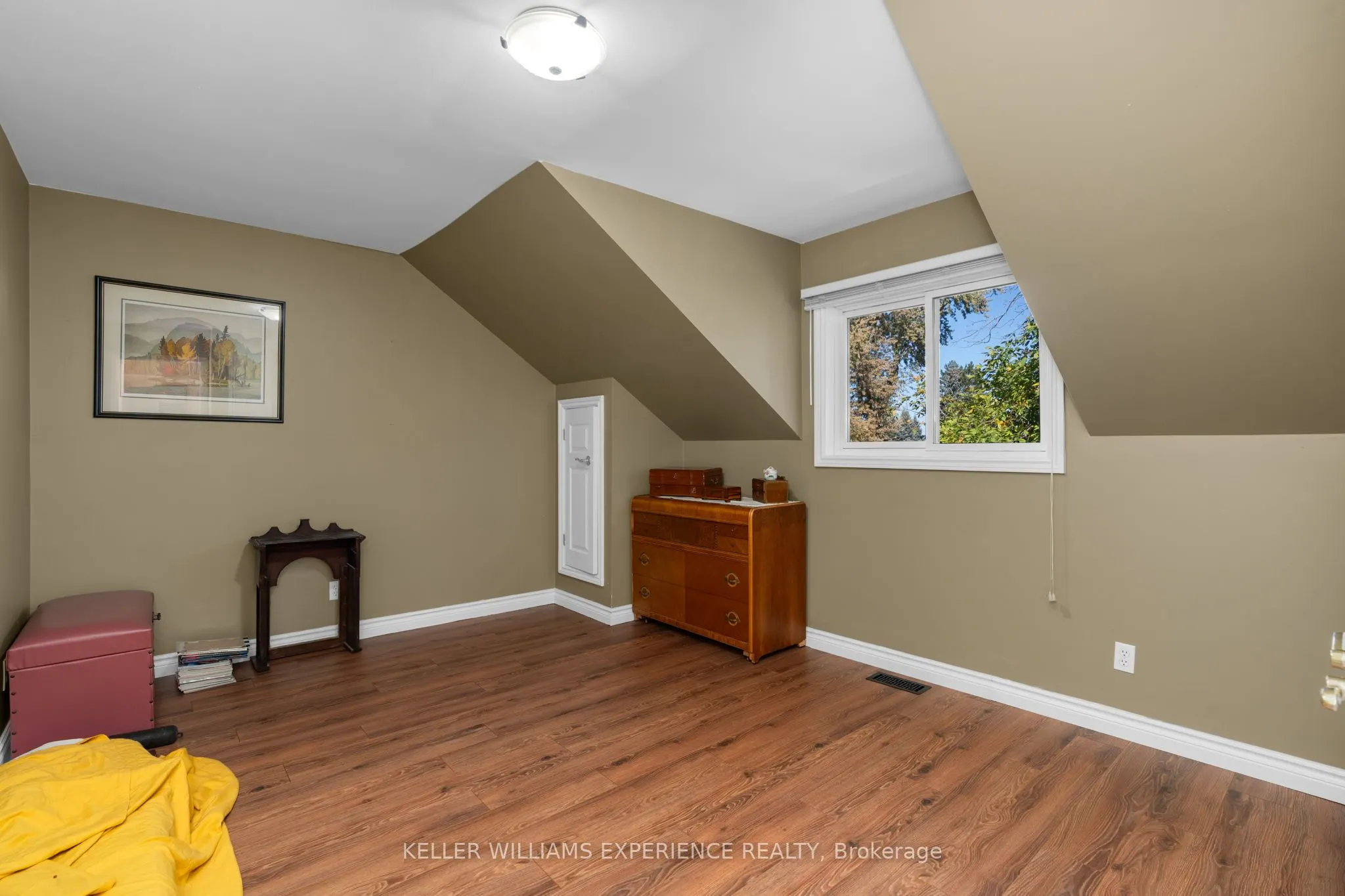 228 Bayshore Road