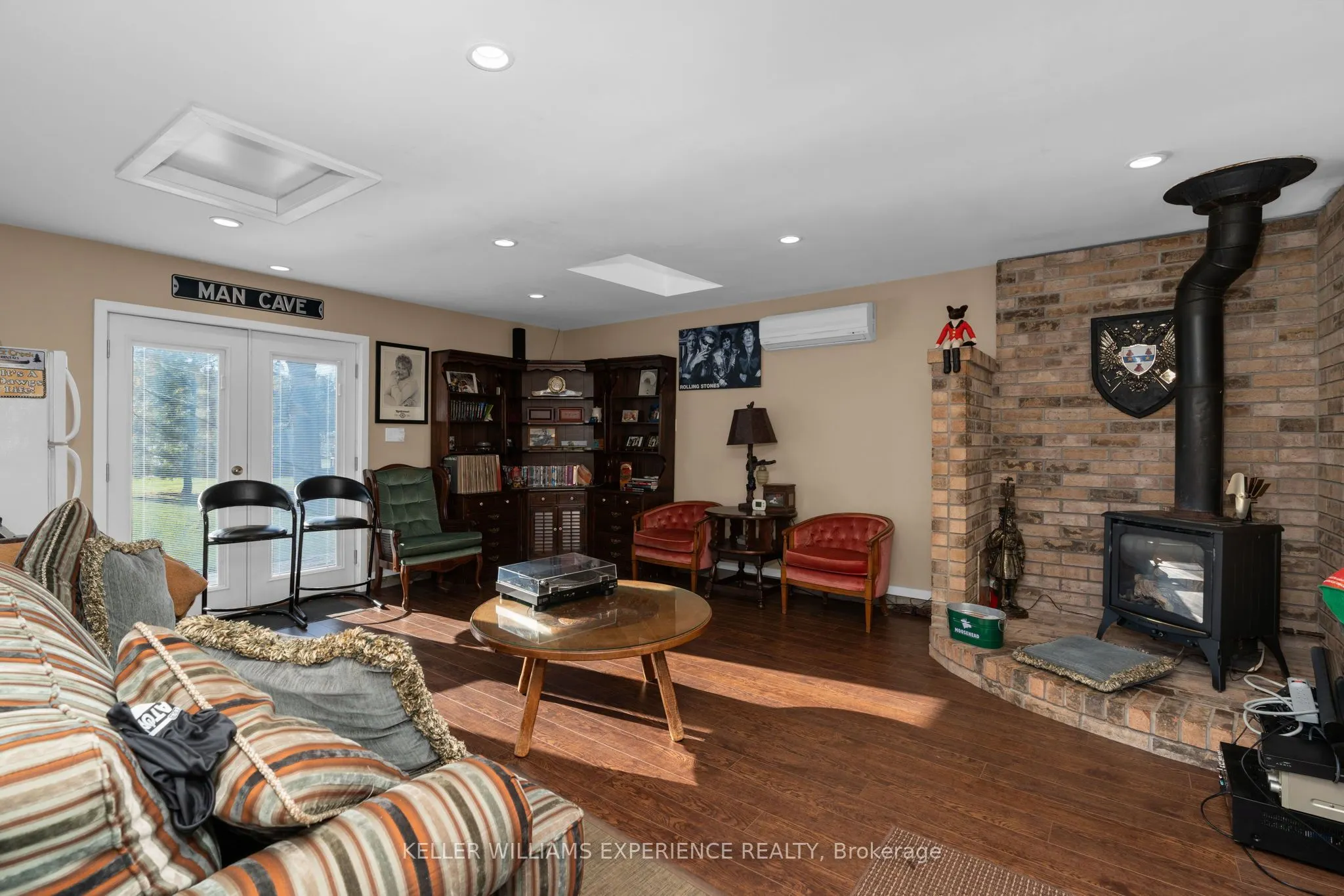 228 Bayshore Road
