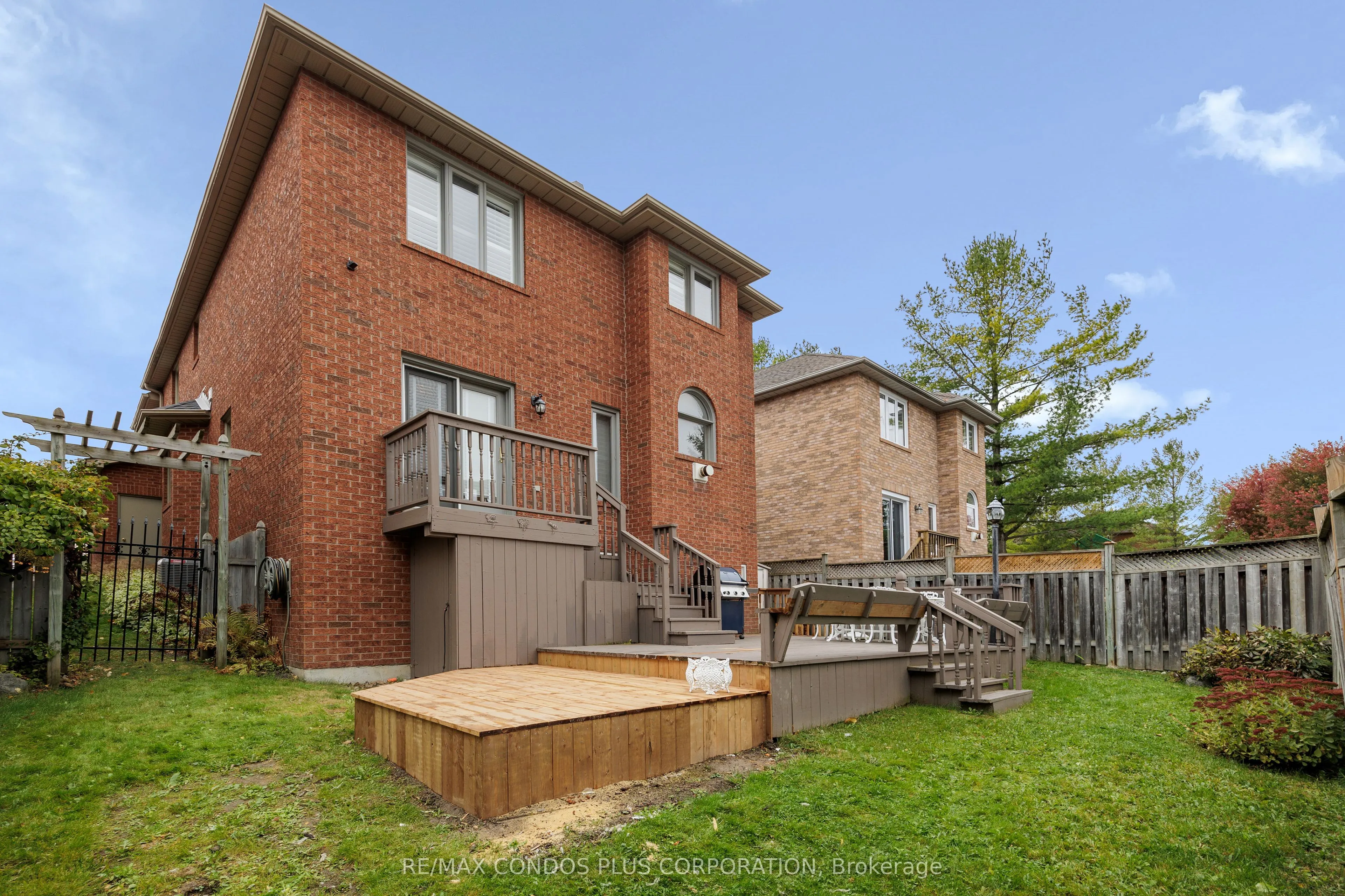 317 Clearmeadow Boulevard