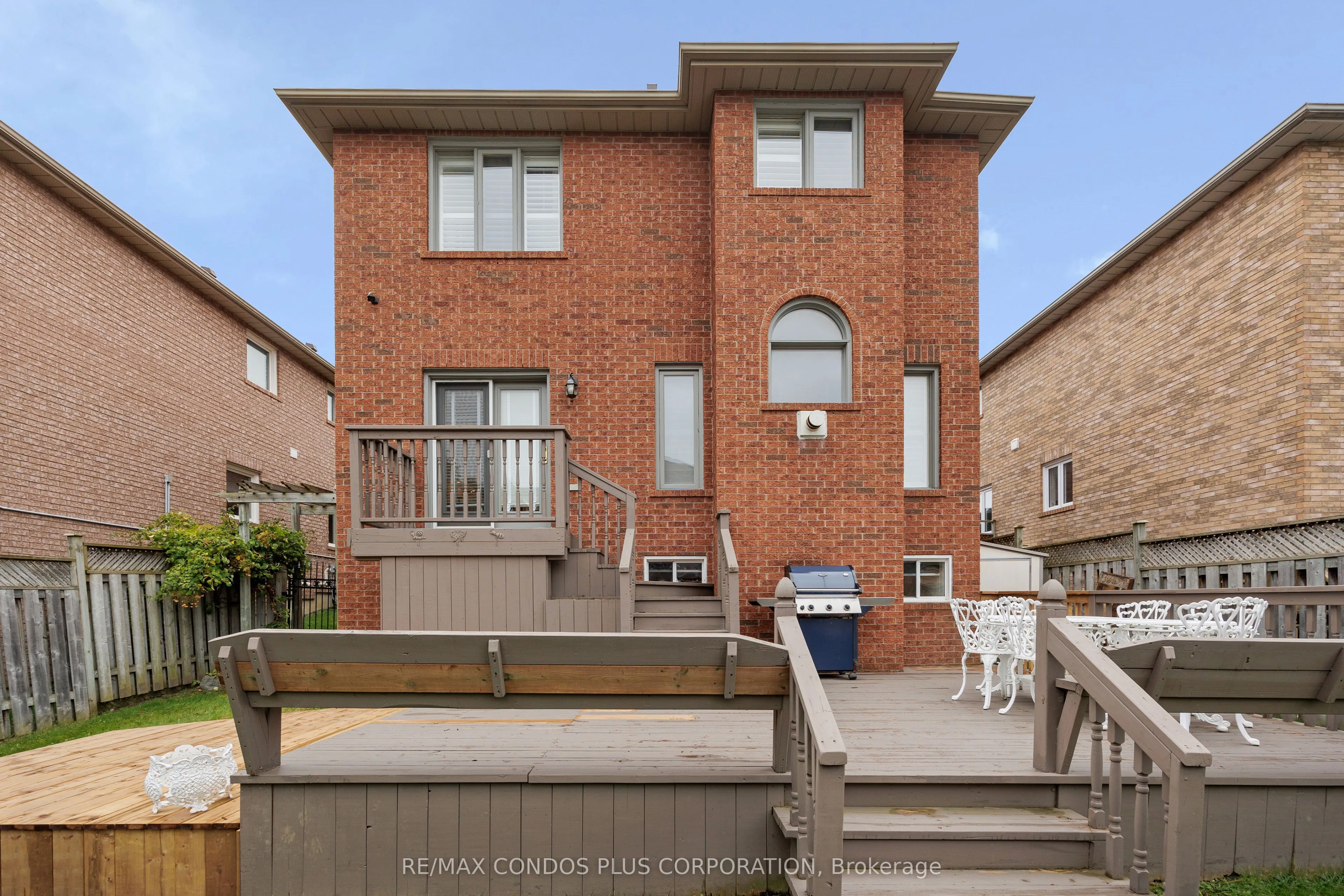 317 Clearmeadow Boulevard