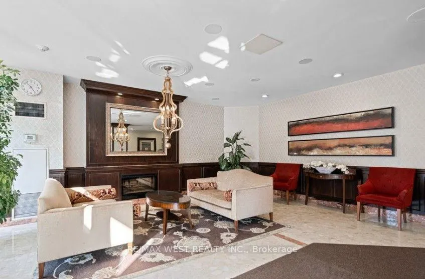 33 Weldrick Road E, #501